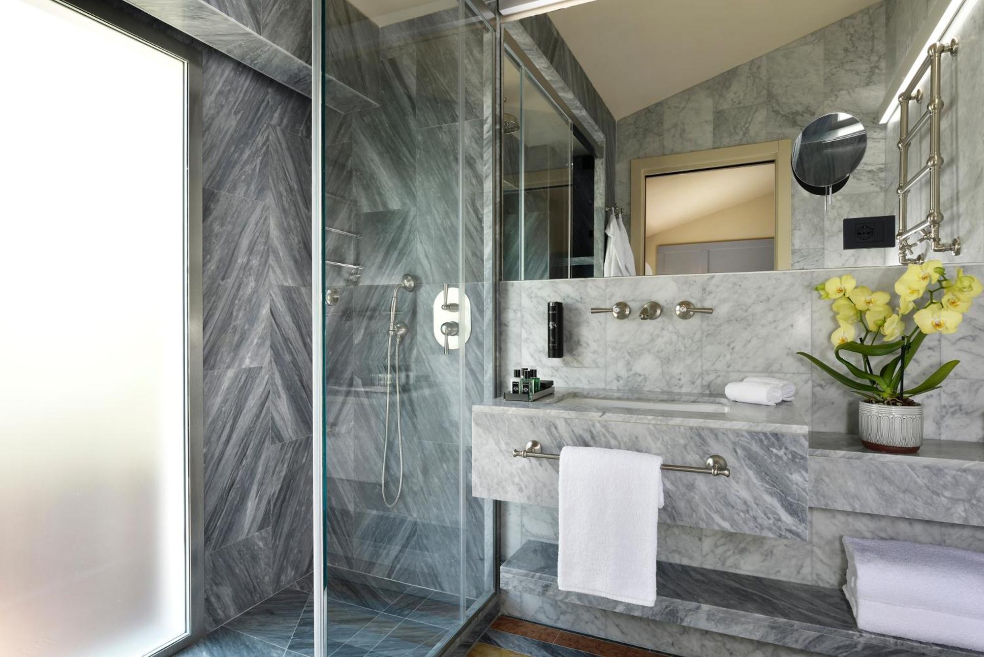 Deluxe Double or Twin Room Balcony