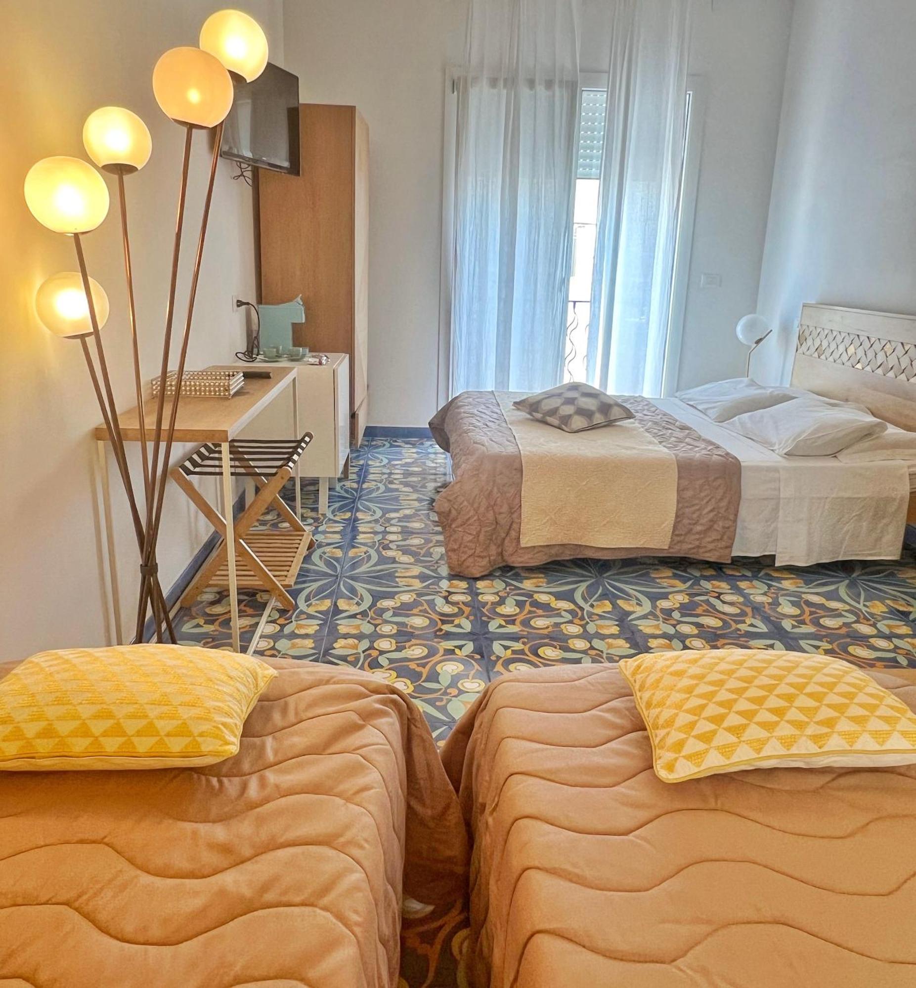 Deluxe Triple Room