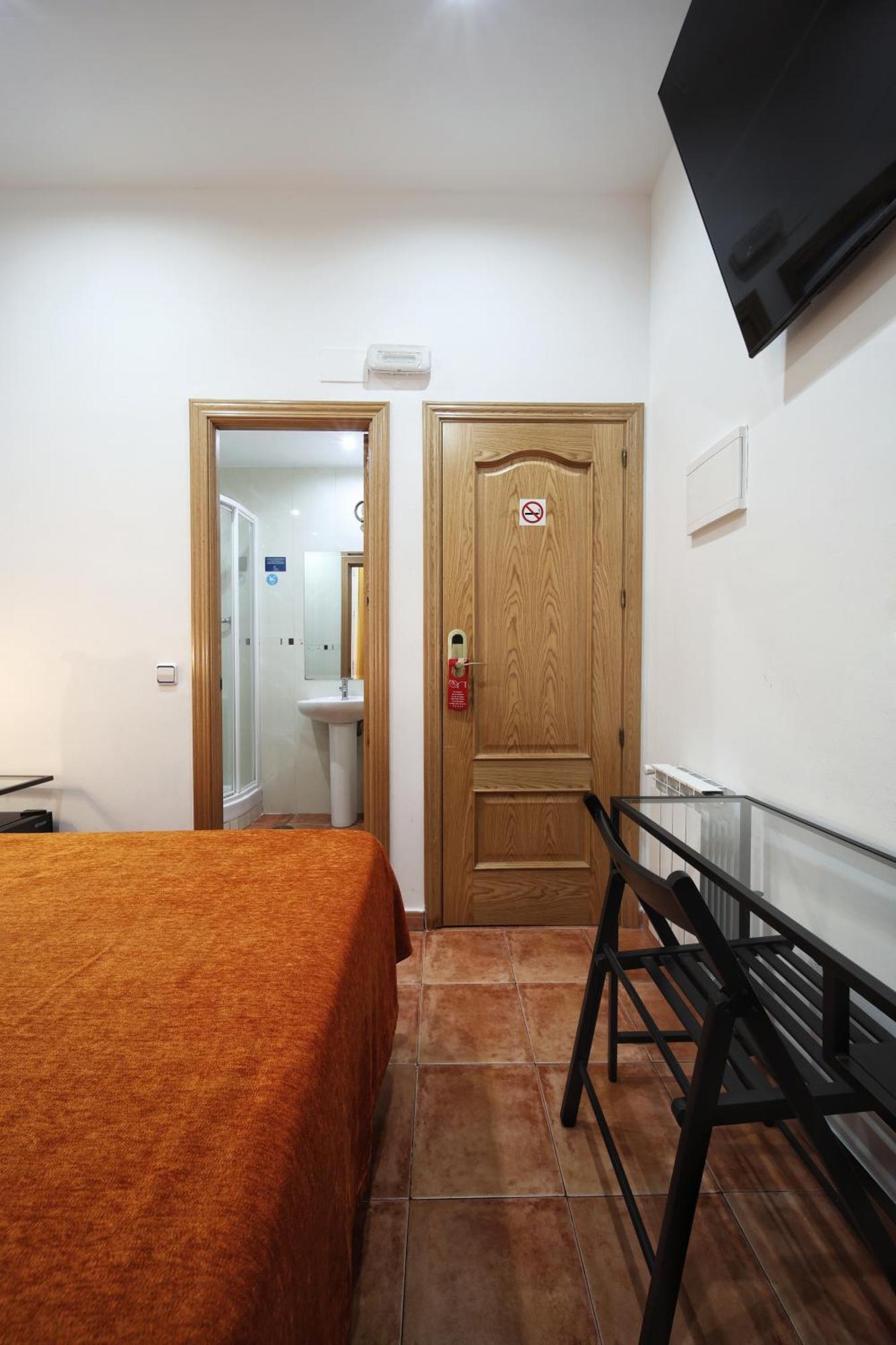 Economy Double Room