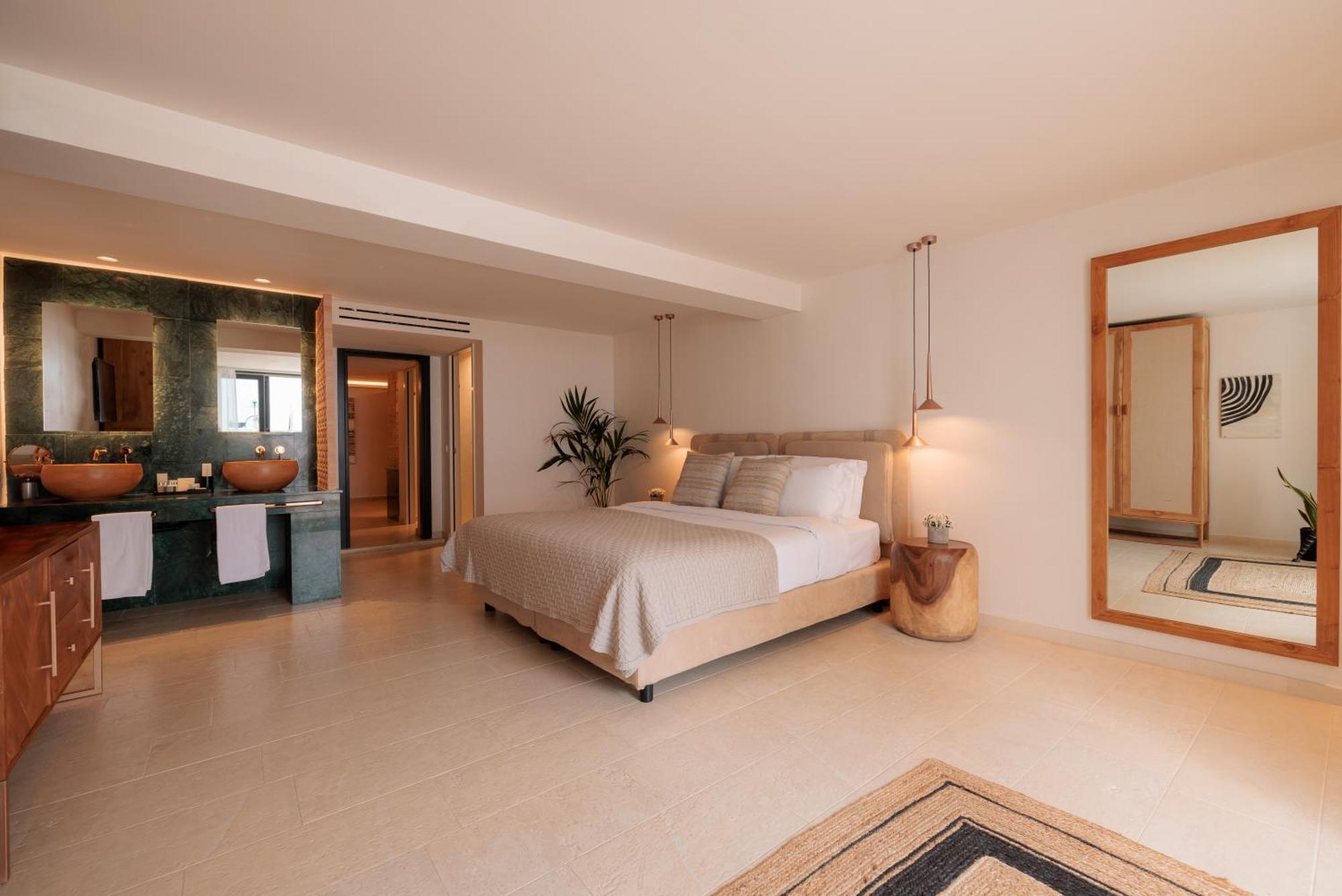 Friends & Family 2 Bedroom Suite Private Pool