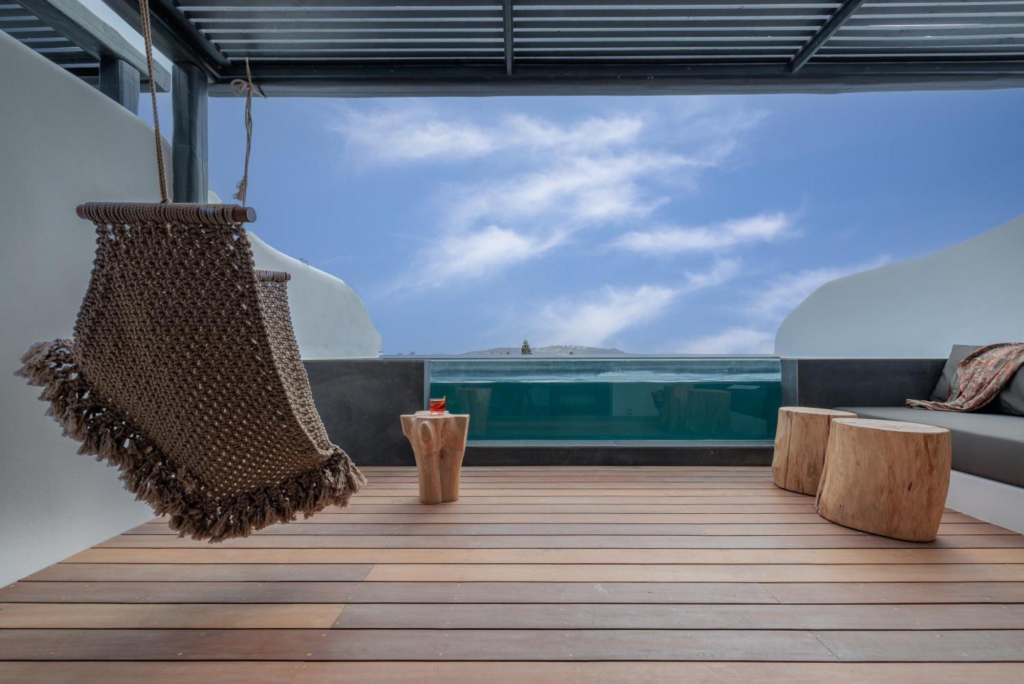 Superior Double Room Private Pool Sea View