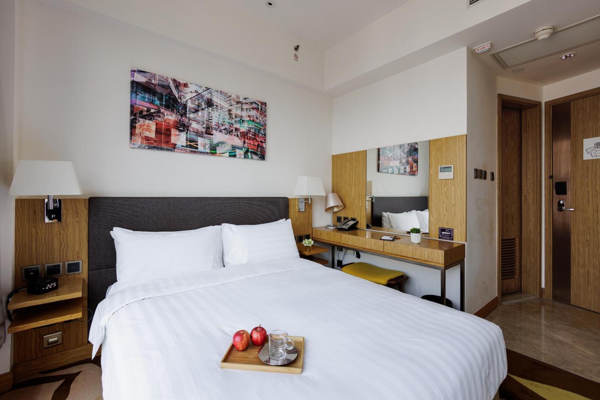 Premier Double or Twin Room City View