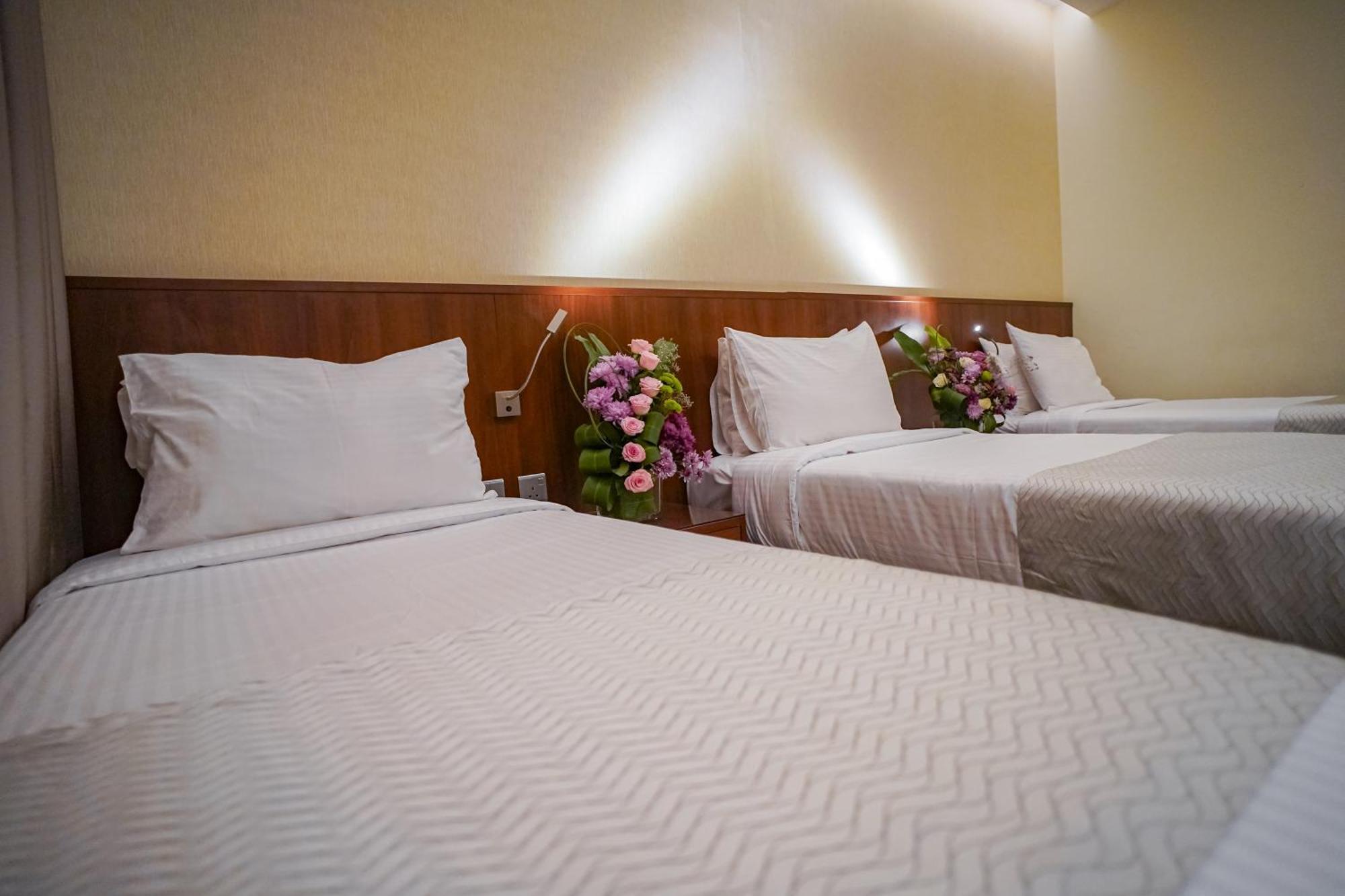 Triple Room,1596990253:JPEG