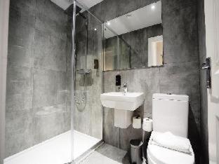 Double Room private toilet shower