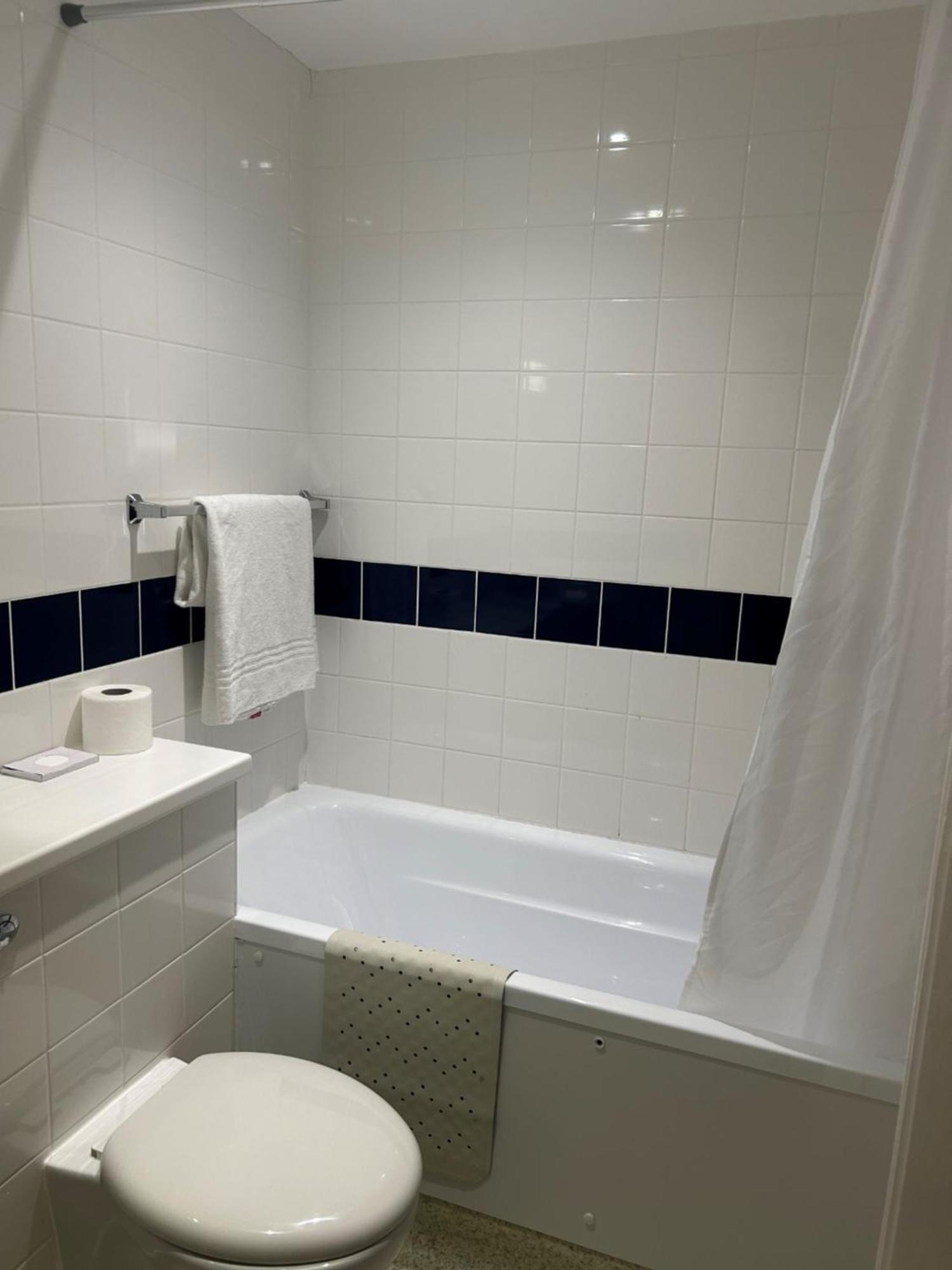 Compact Double Room