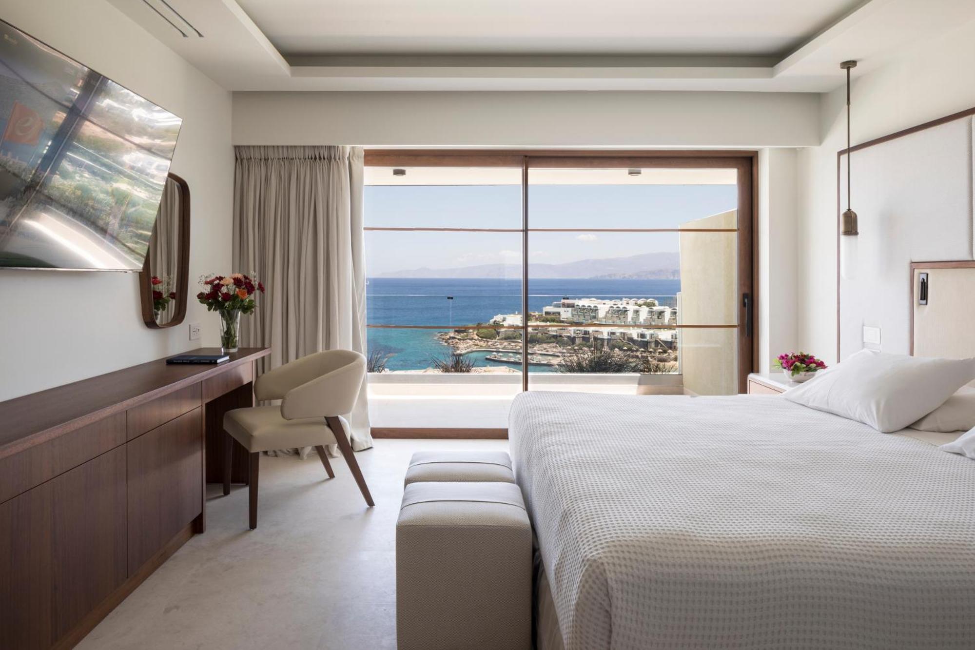 Premium Family One Bedroom Suite individual Pool,1597544133:JPEG
