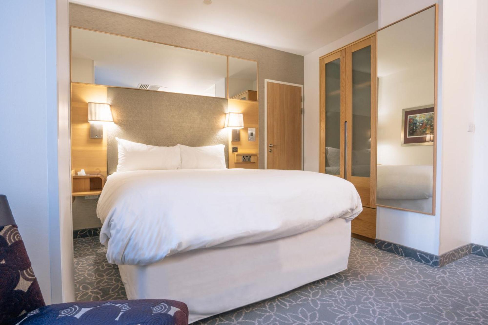 Superior Queen Room