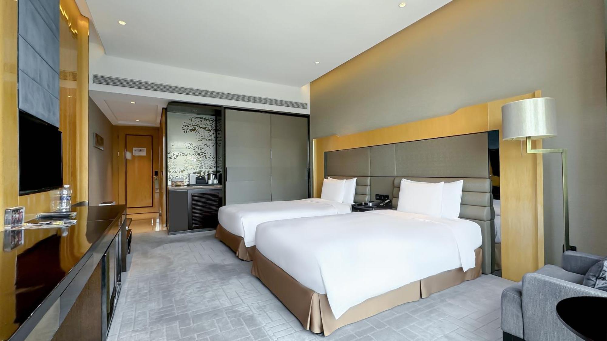 Standard Twin Room Two Twin Beds