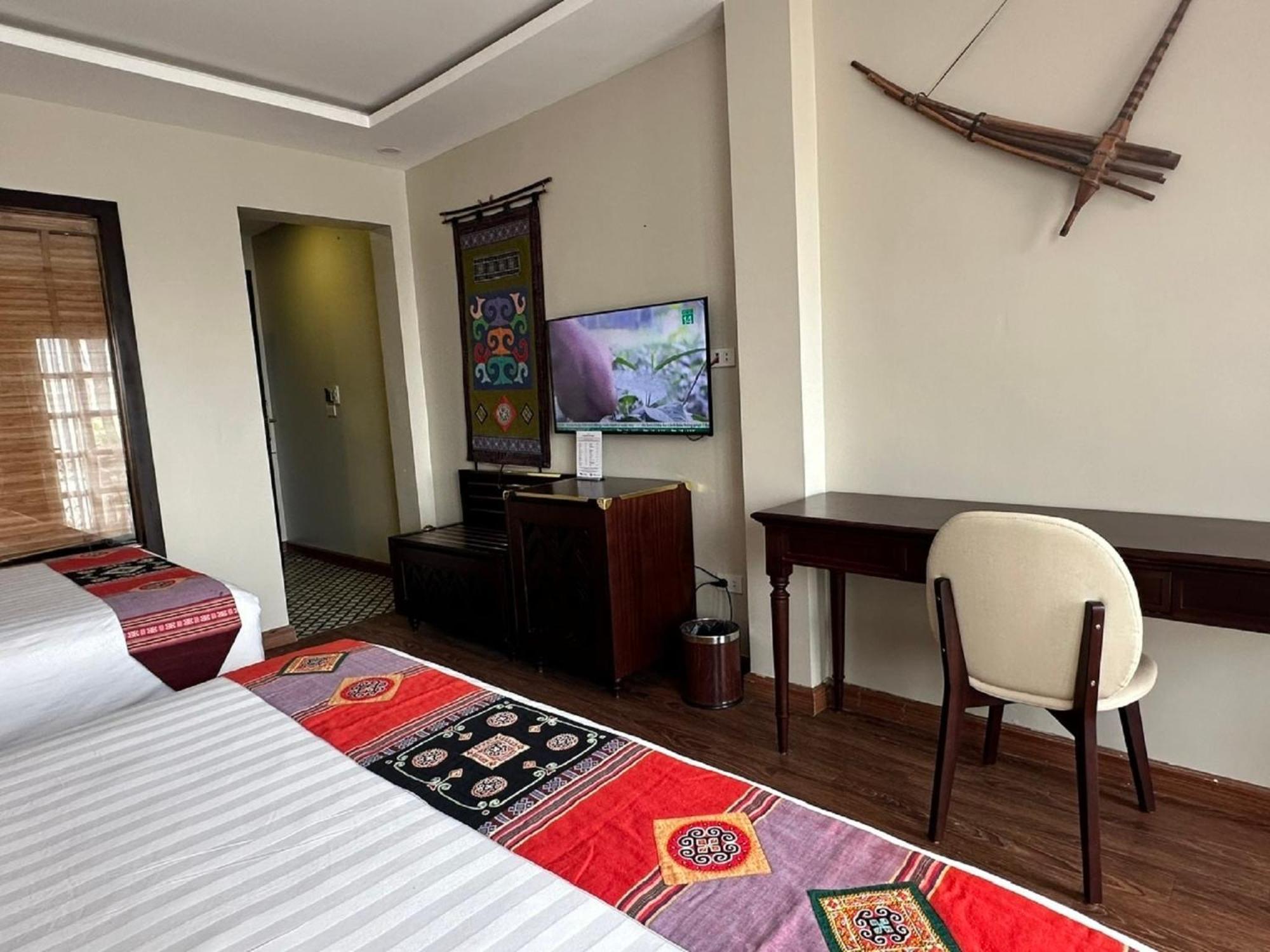 Superior Family Room