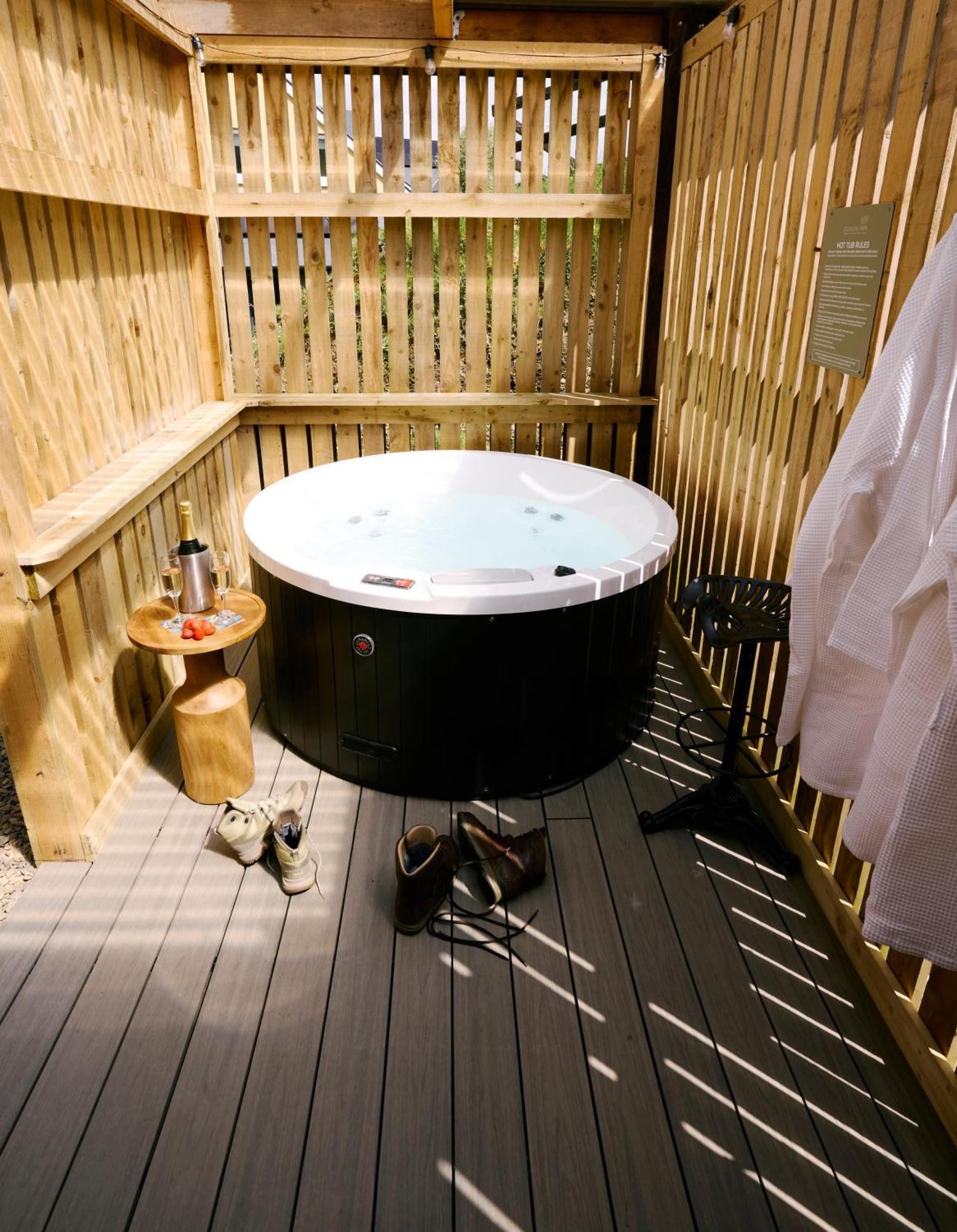 Suite Spa Bath Annex