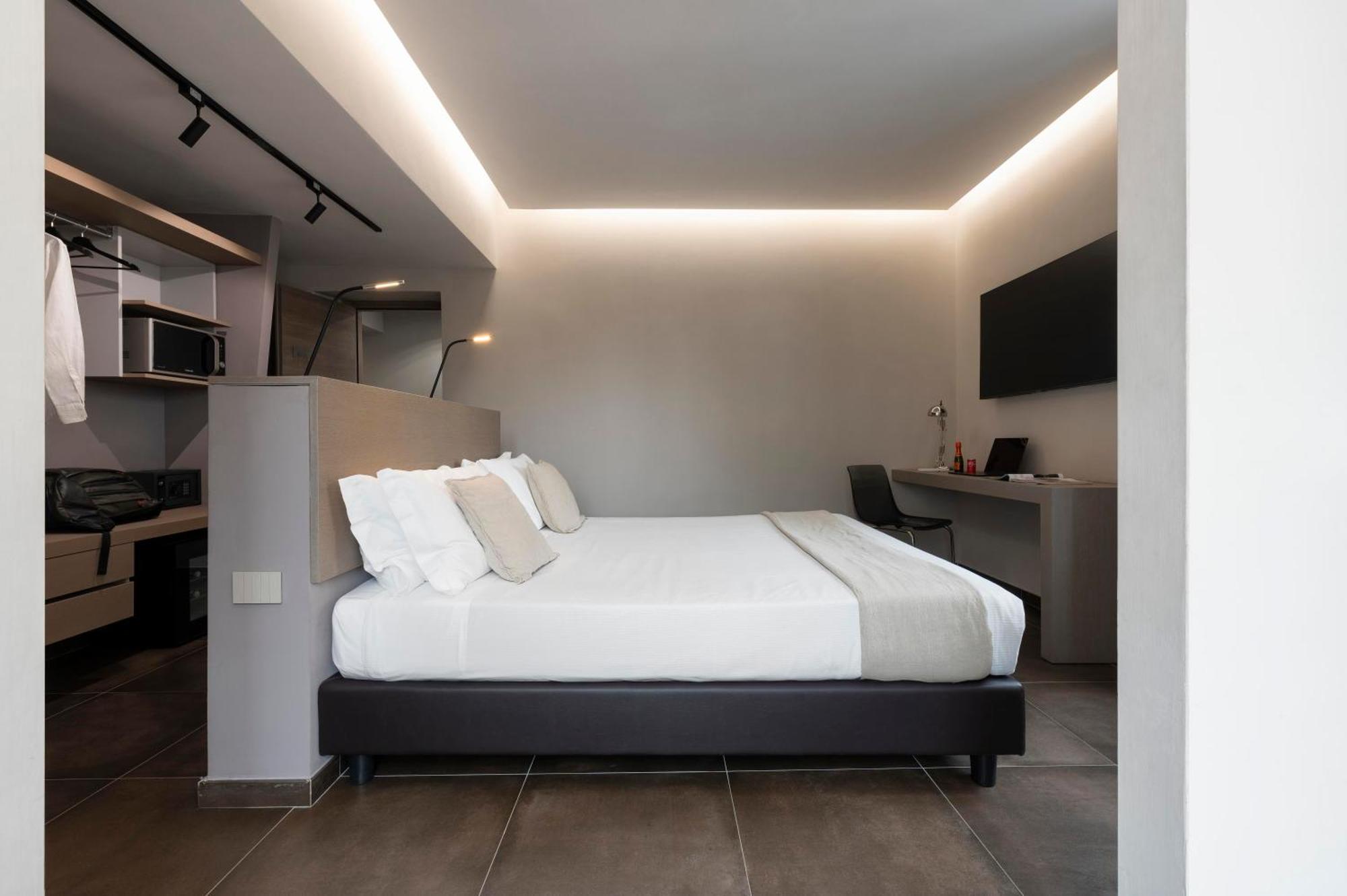 Superior Double Room City View