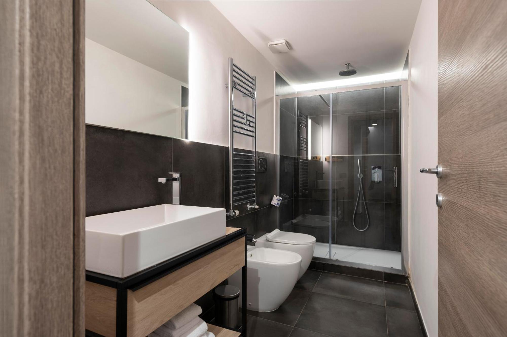 Suite City View