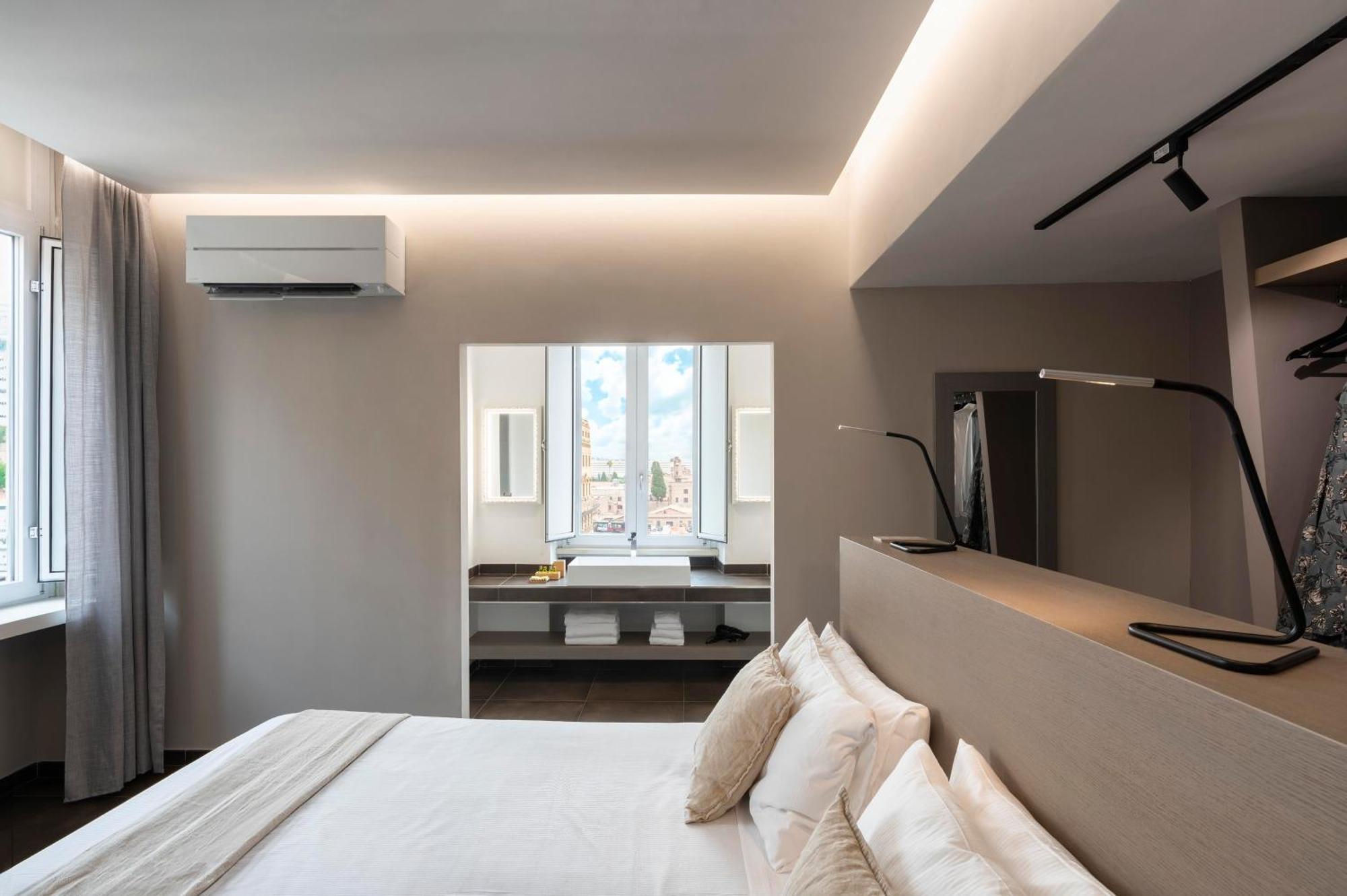 Superior Double Room City View