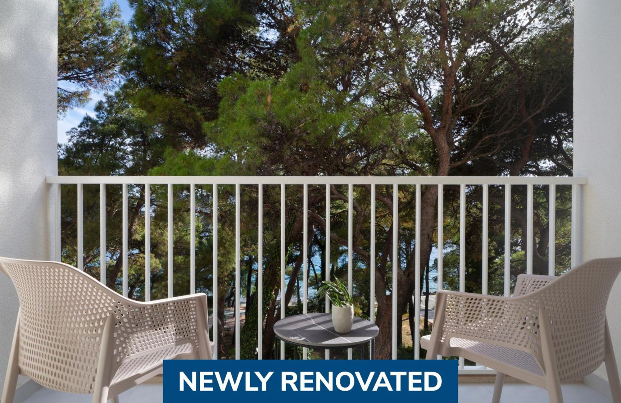 Standard Family Room Balcony Seaside