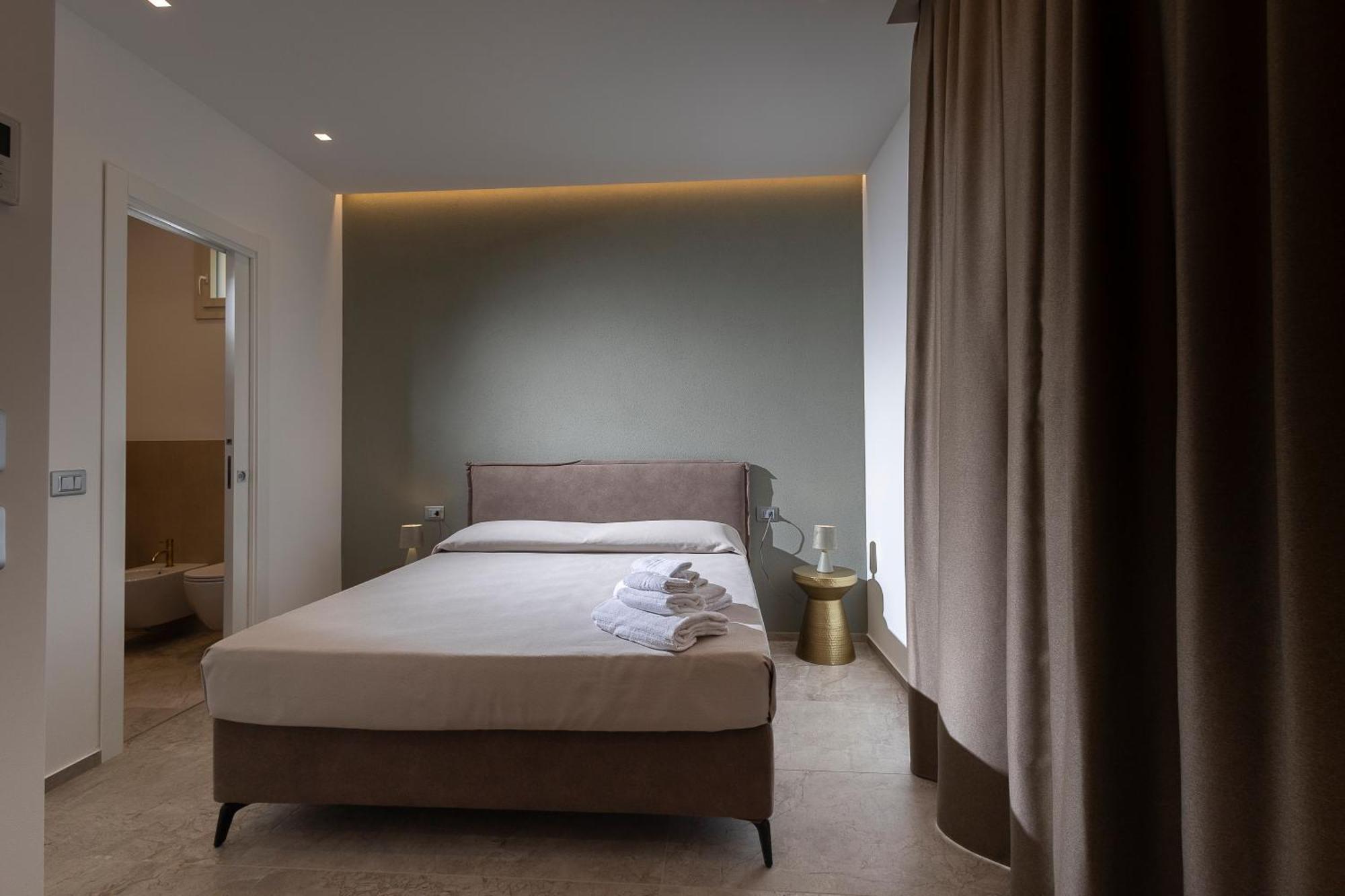 Superior Double Room Balcony