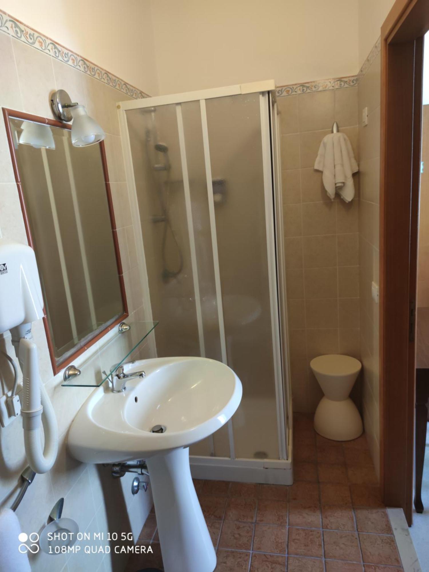Economy Double or Twin Room Skylight