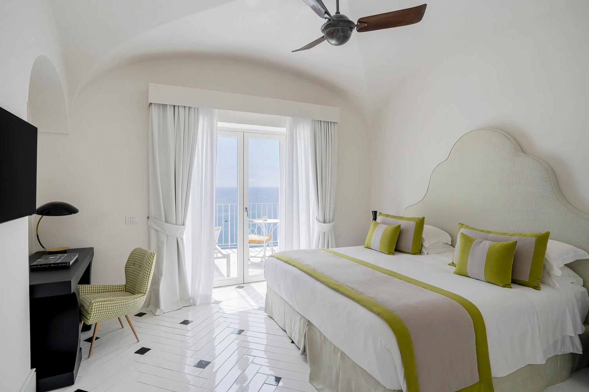 Deluxe Room Sea View
