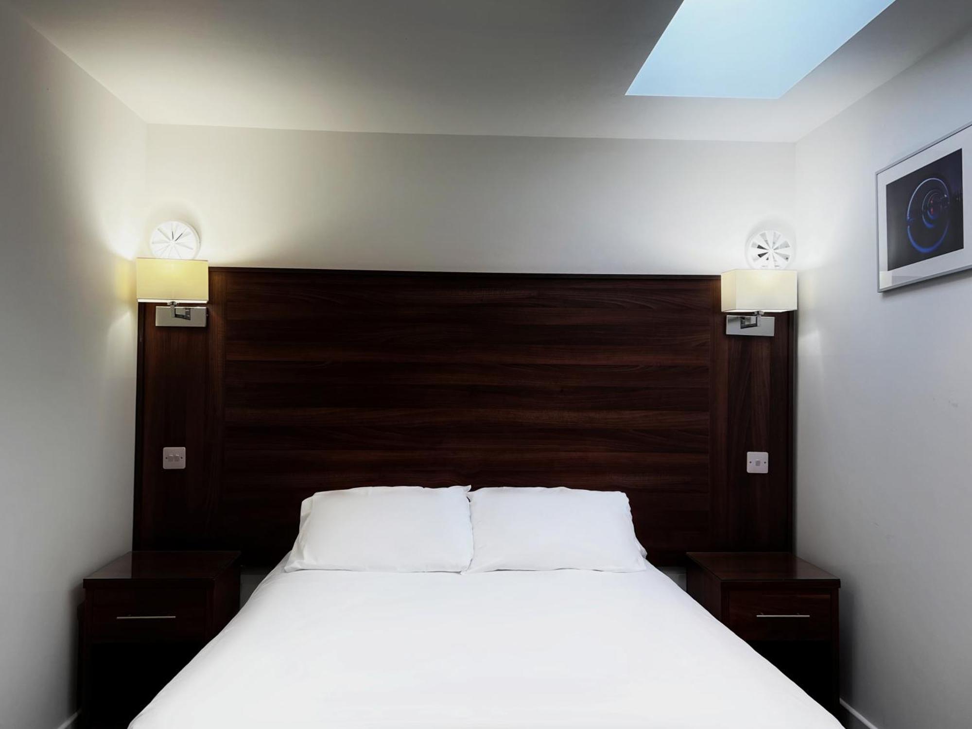 Double Room Skylight Window only,1599641983:JPEG