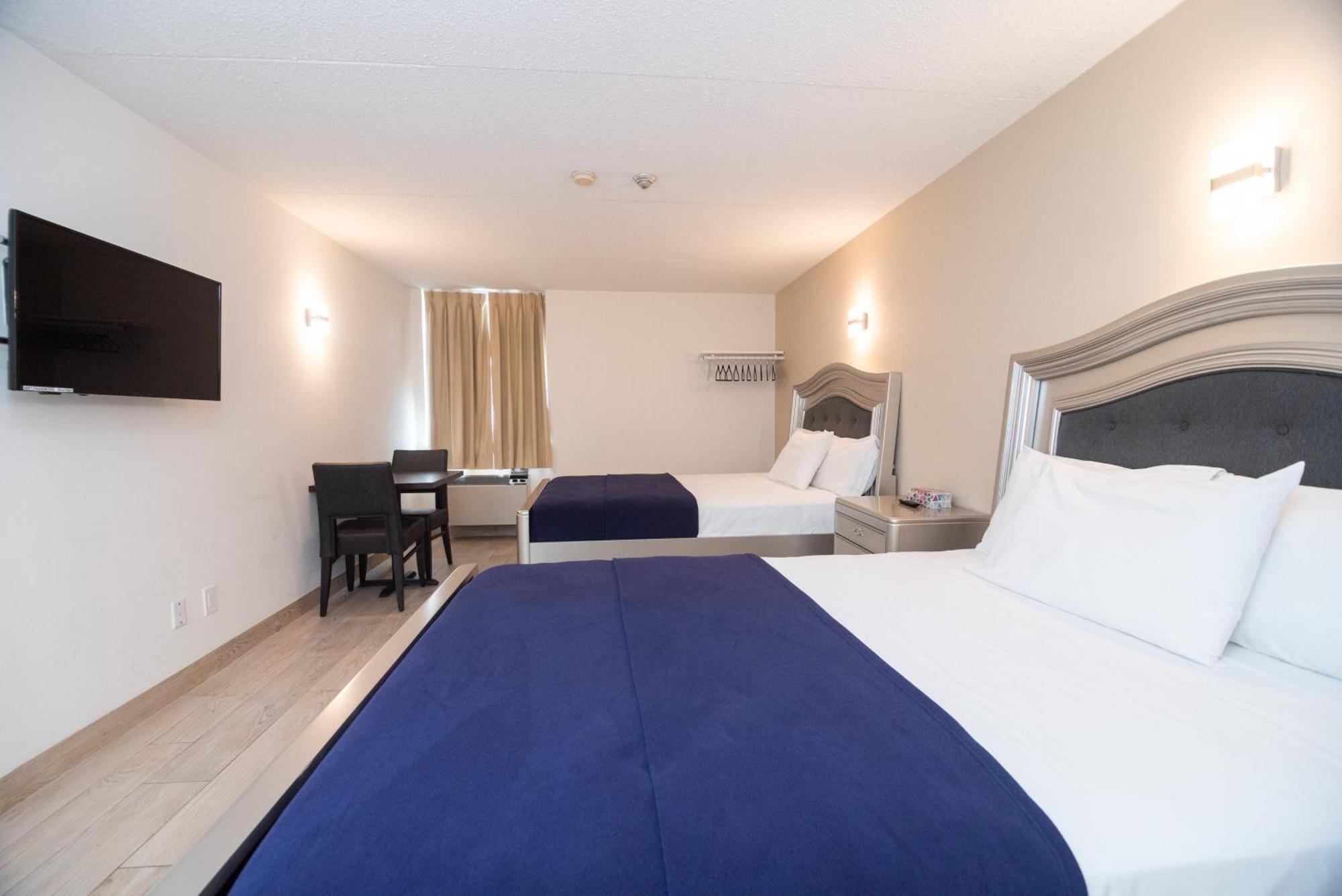 Executive Room 2 Queen Beds