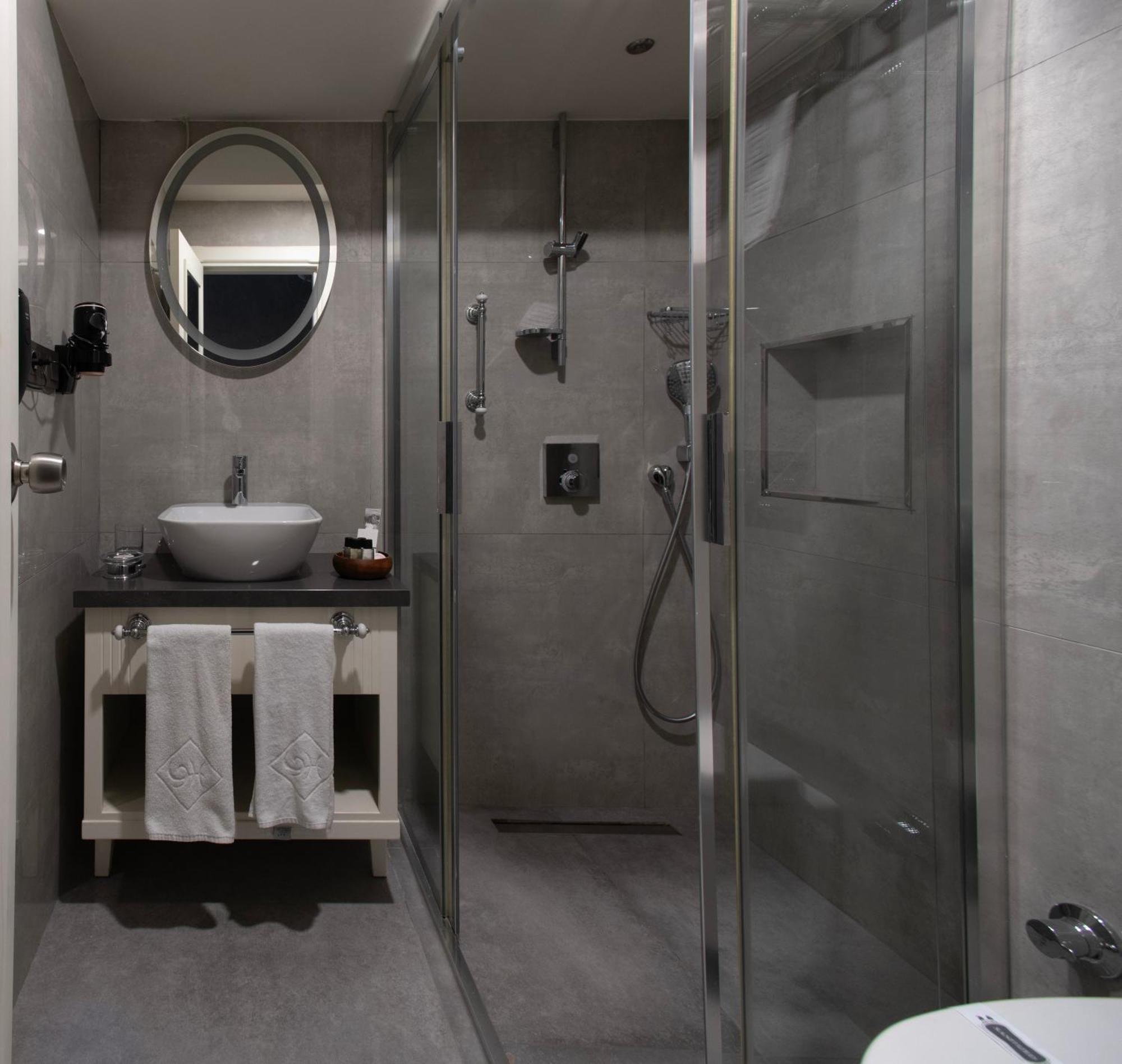 Deluxe Double Room City View
