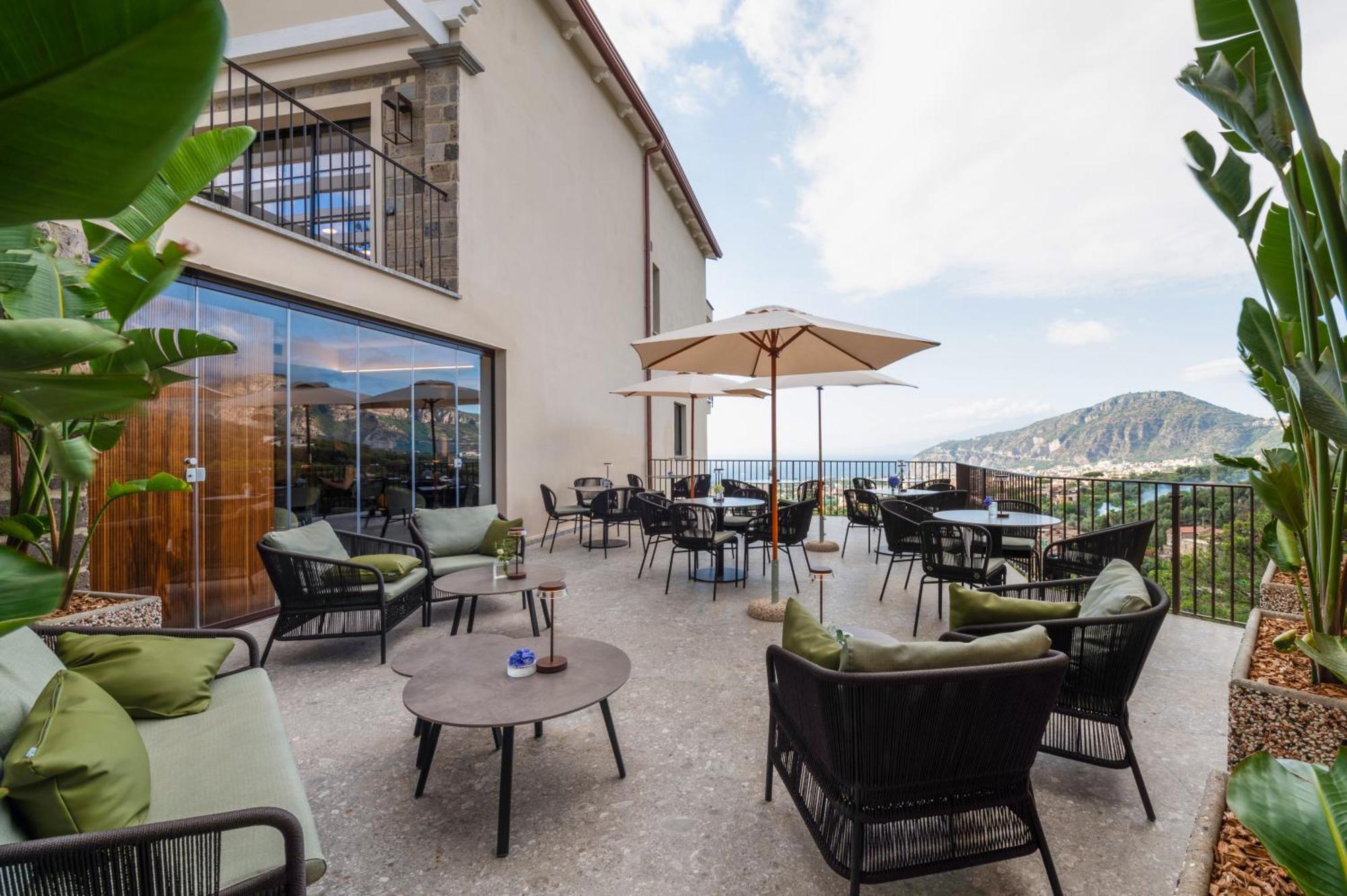 Deluxe Double Room Balcony Sea View