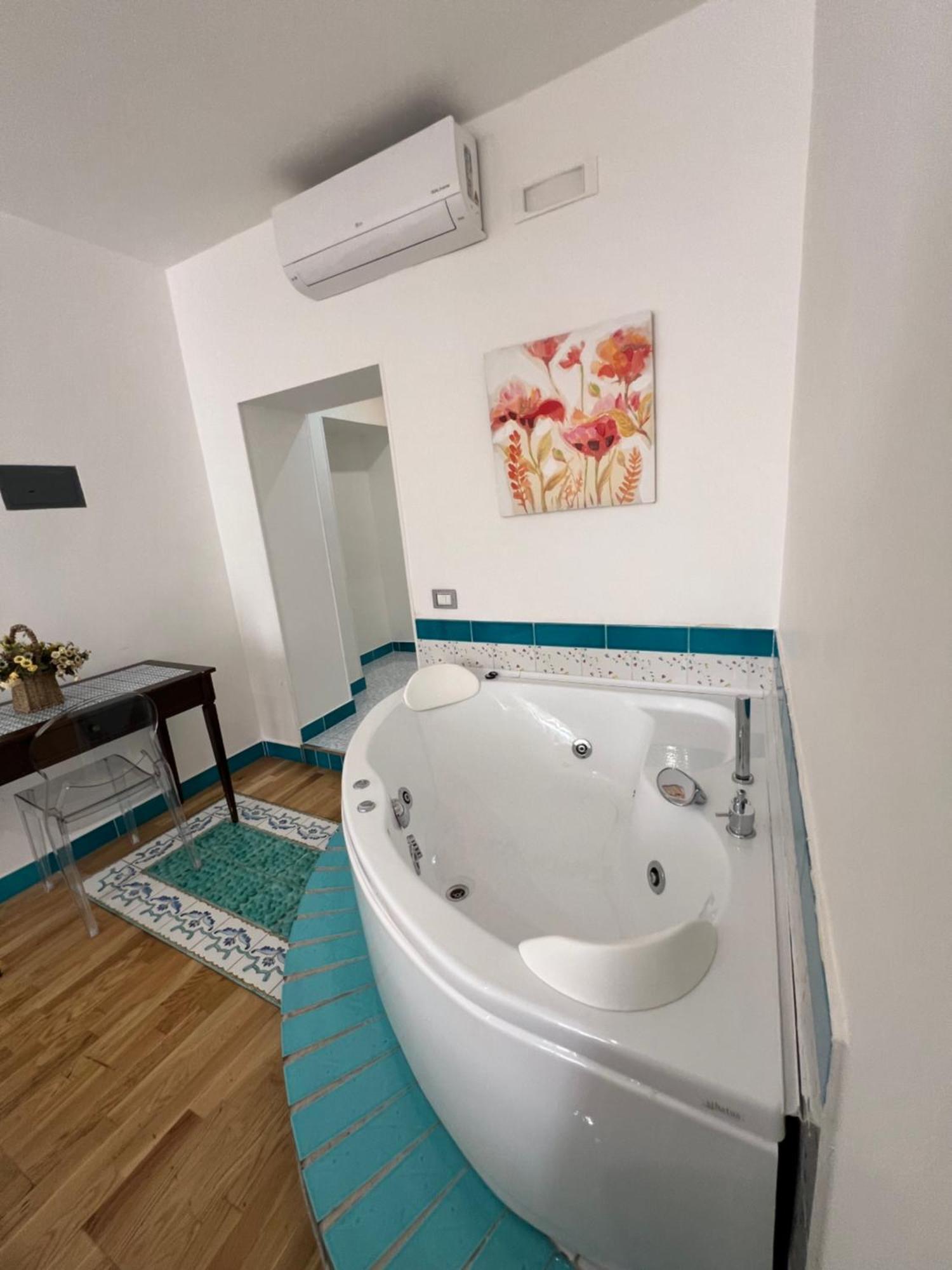 Suite com Banheira de Hidromassagem