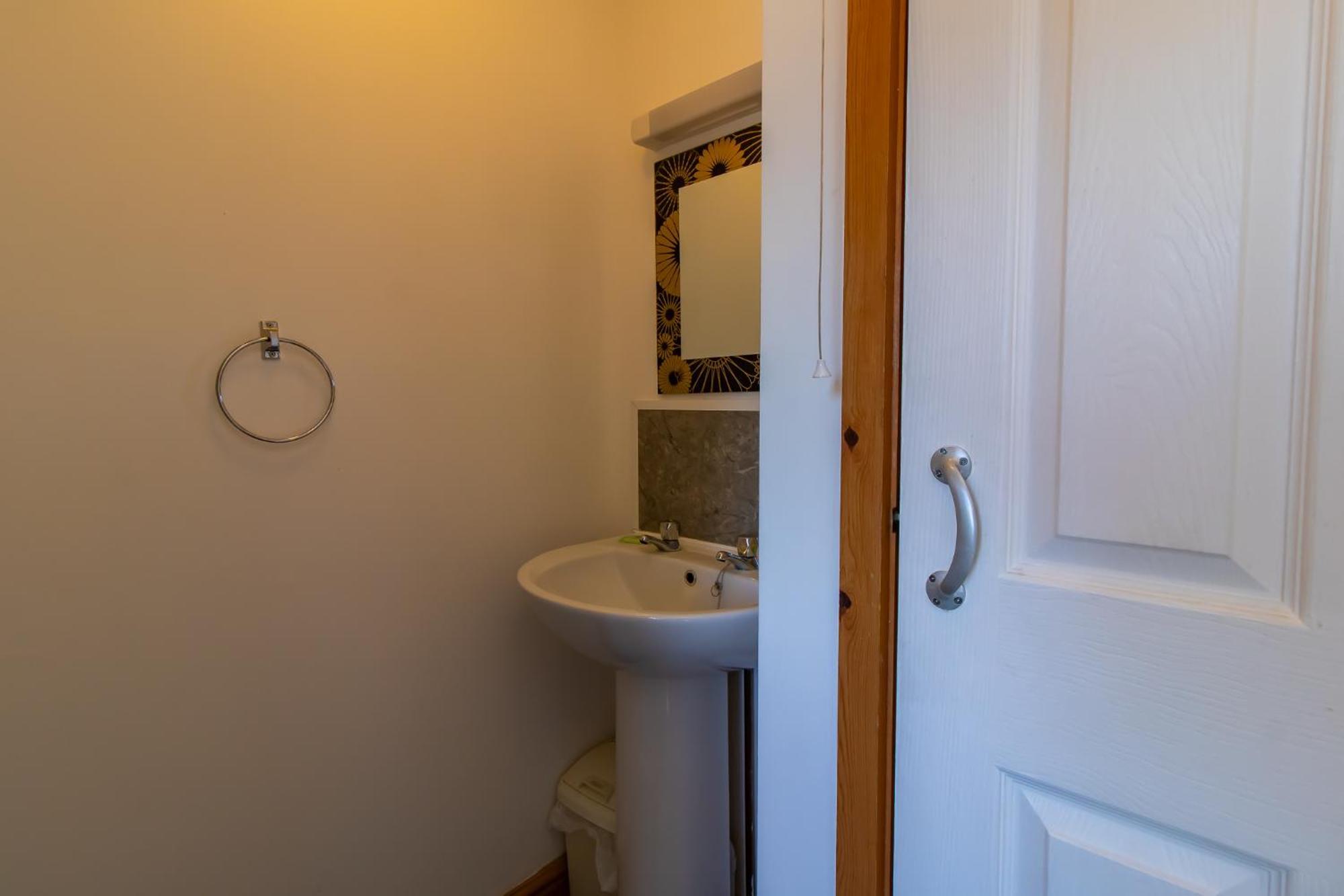 Standard Single Room Shared