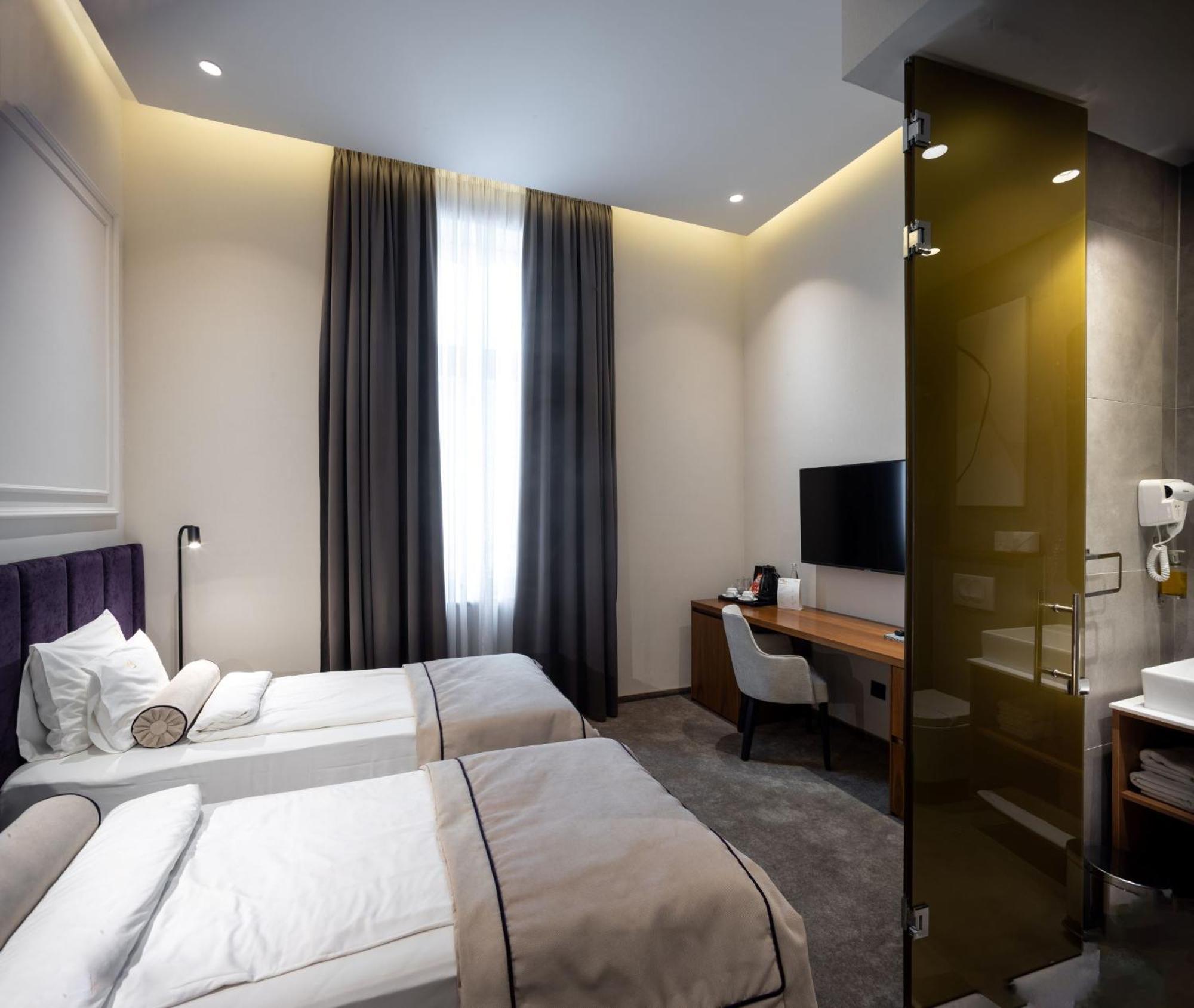 Superior Double or Twin Room