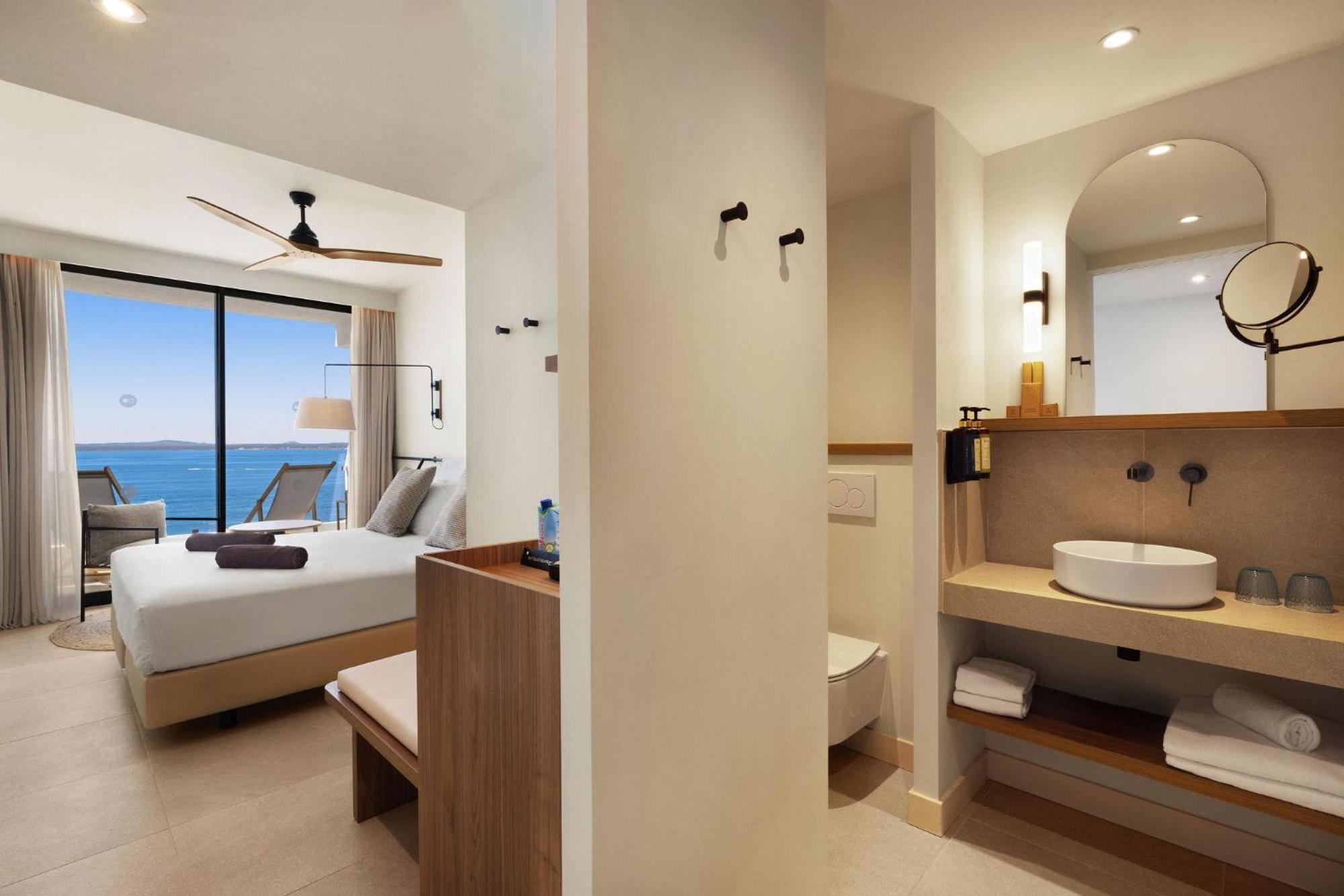 Premium Sea View