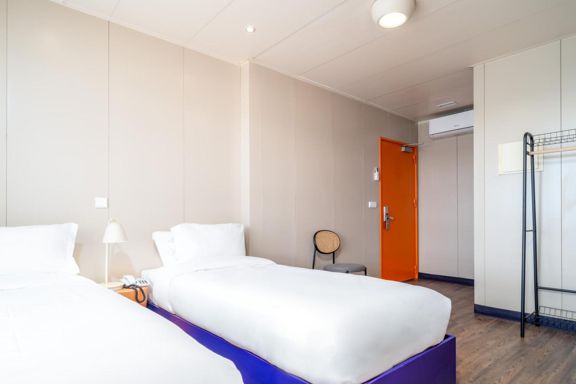 Quarto Twin