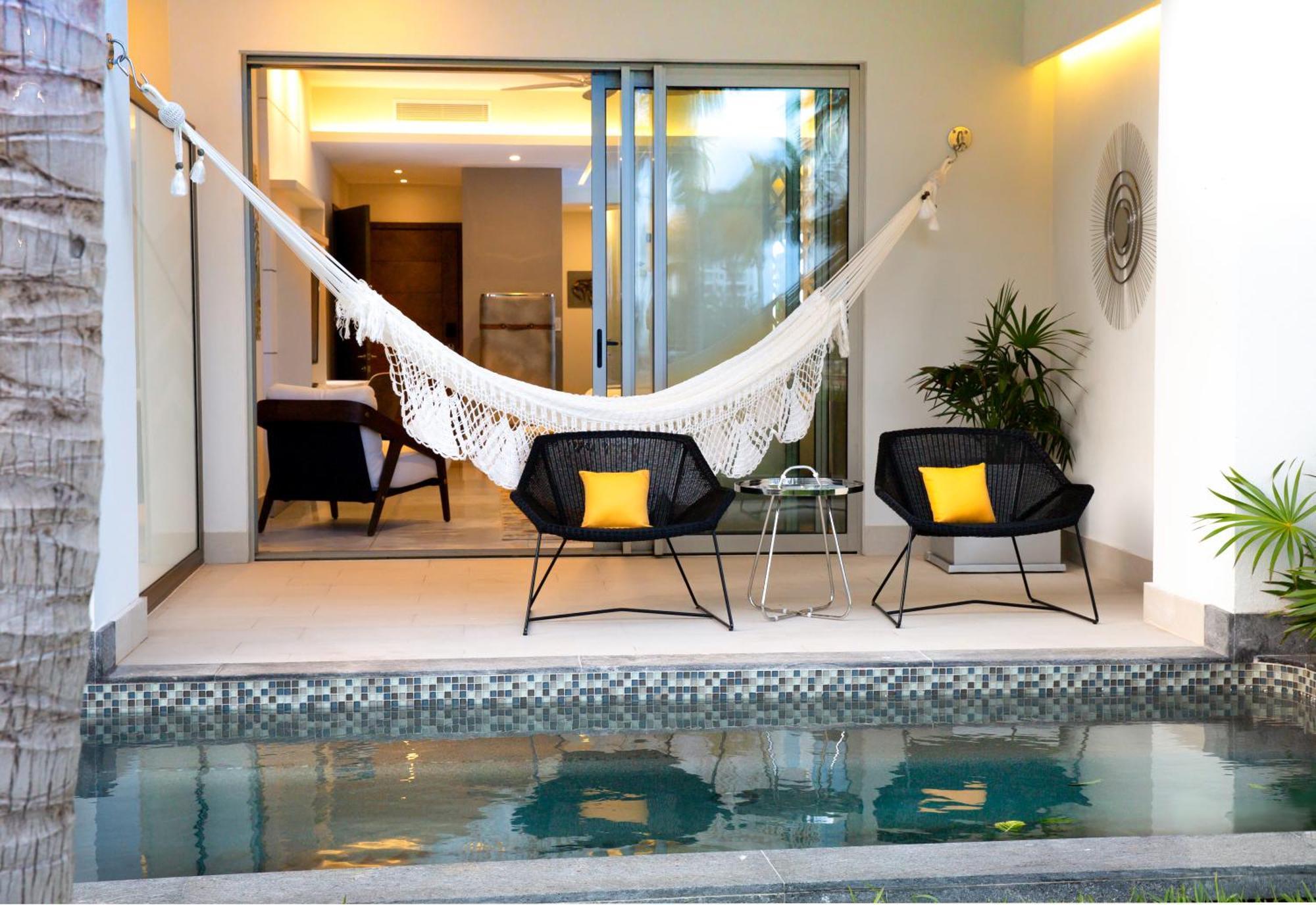 Hébergement 1 Chambre - Accès Direct à la Piscine
