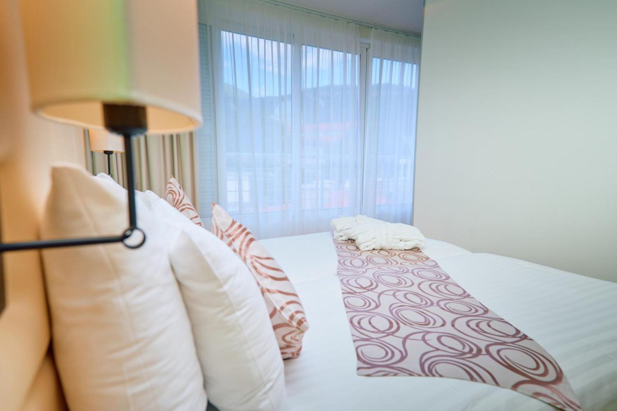 Deluxe Double Room Sea Side