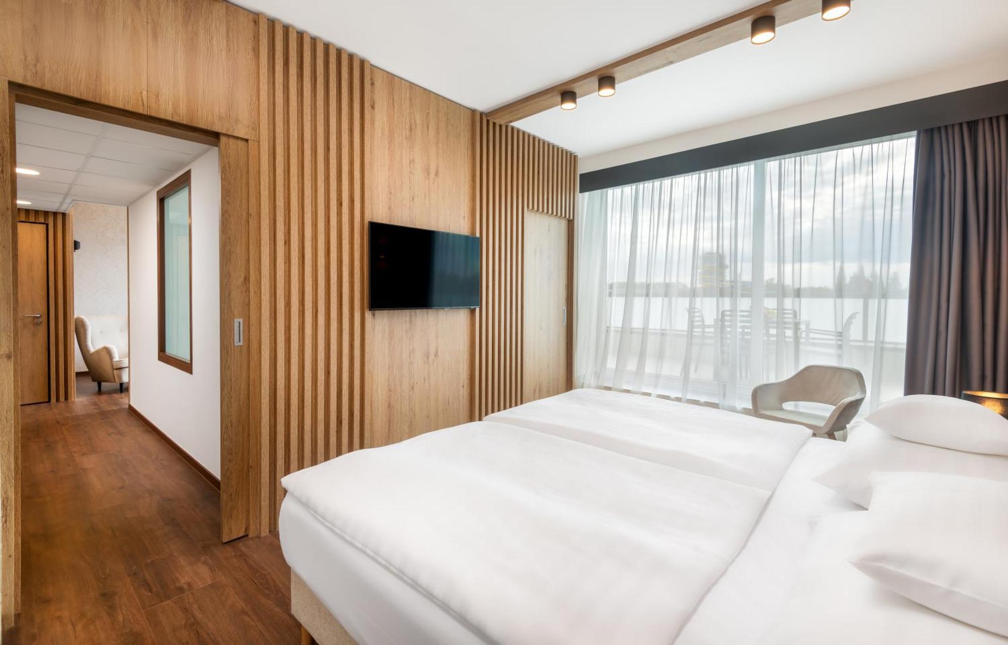 Suite Spa Bath