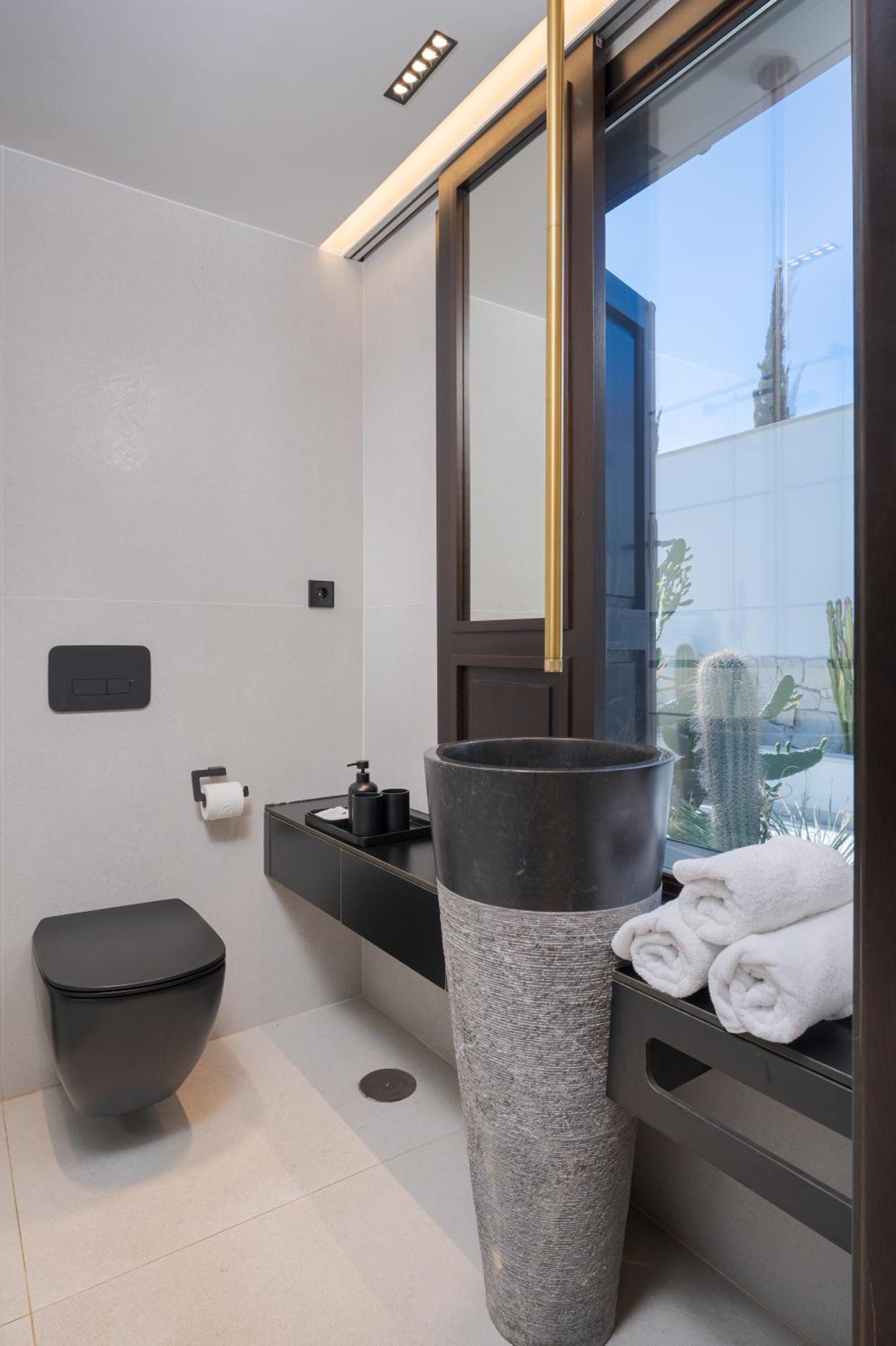 Queen Room Disability Access