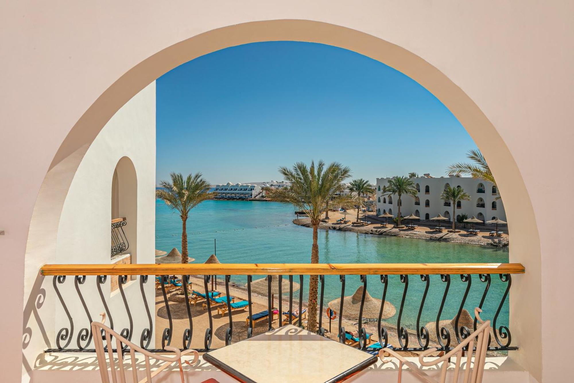 Azur Lagoon Room