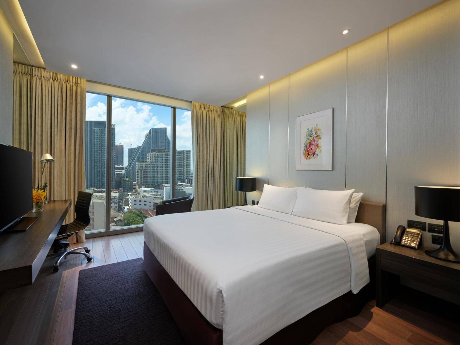 Club Double or Twin Room Lounge Access