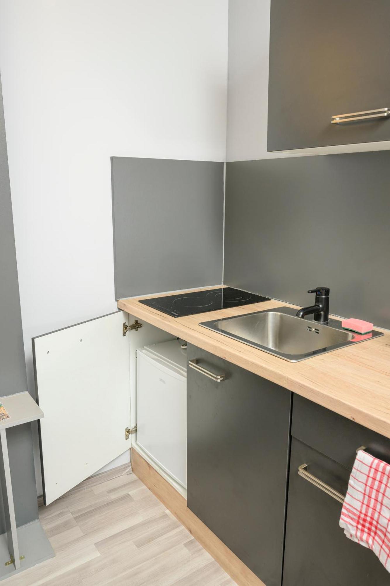 Studio Kitchen