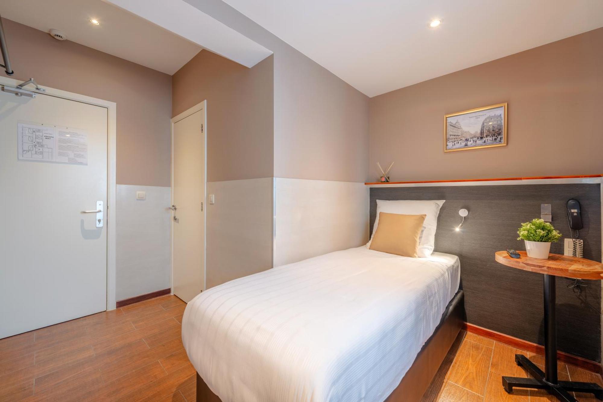 Single Room