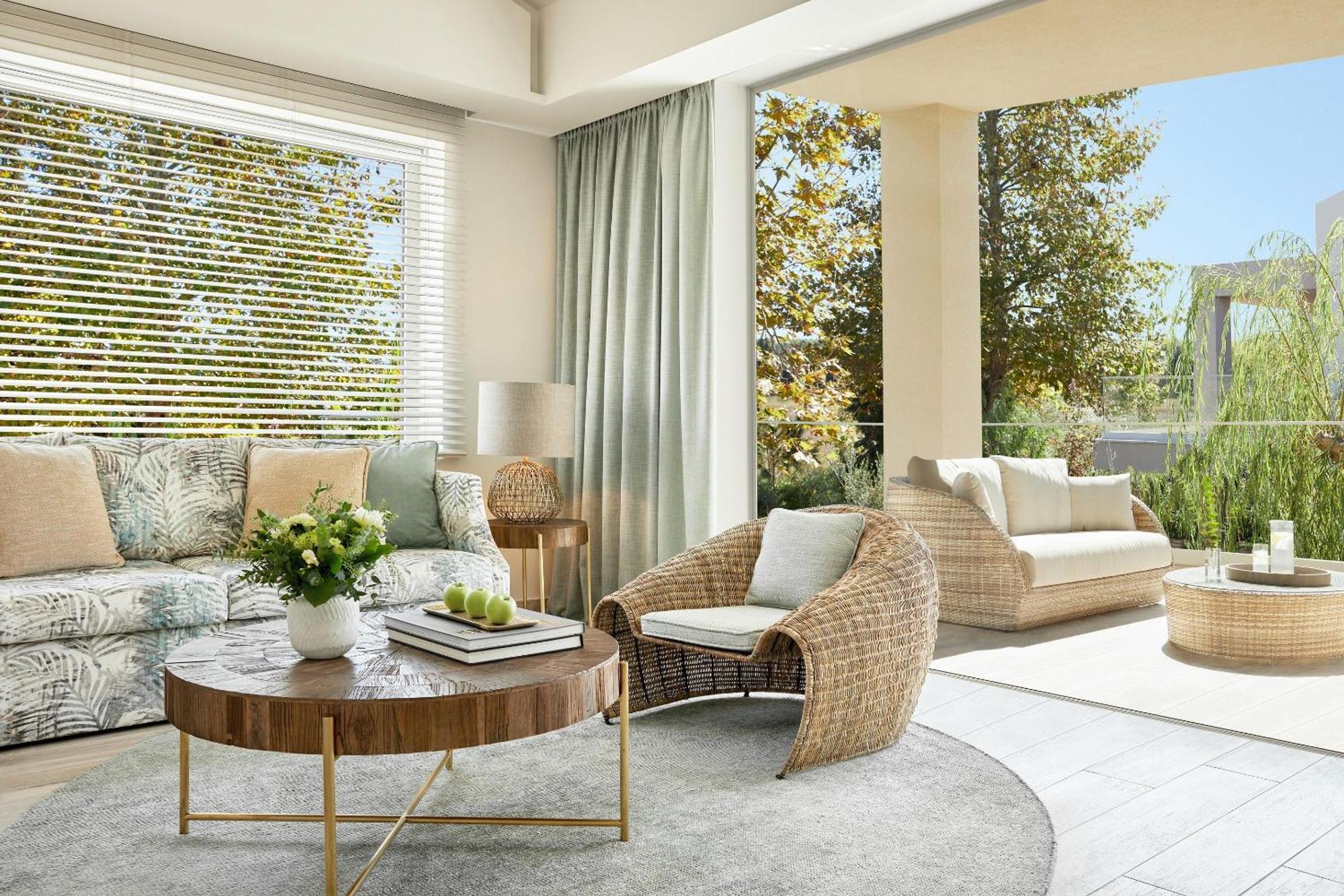 One Bedroom Suite Grand Balcony Garden View