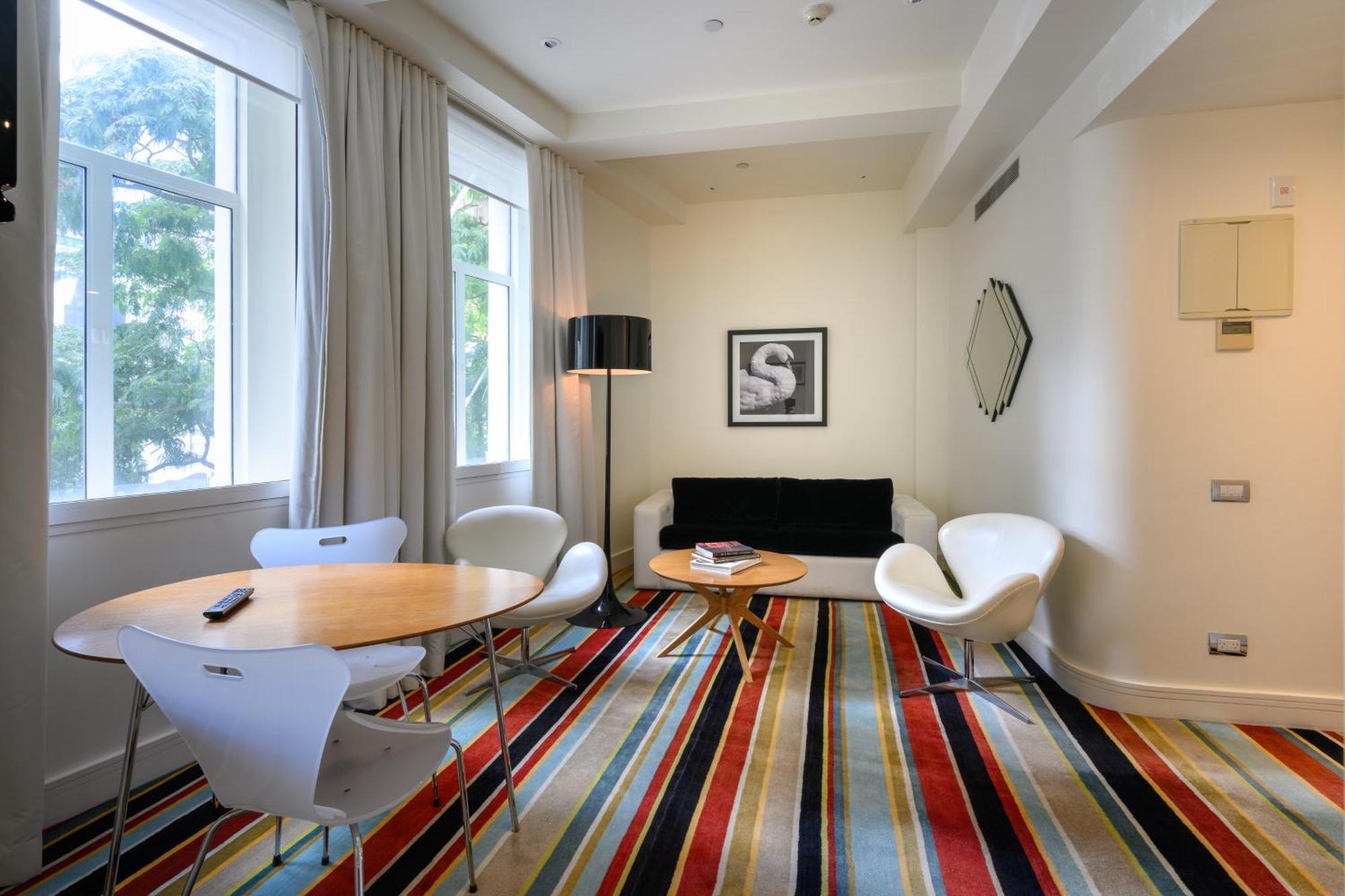 Deluxe Suite