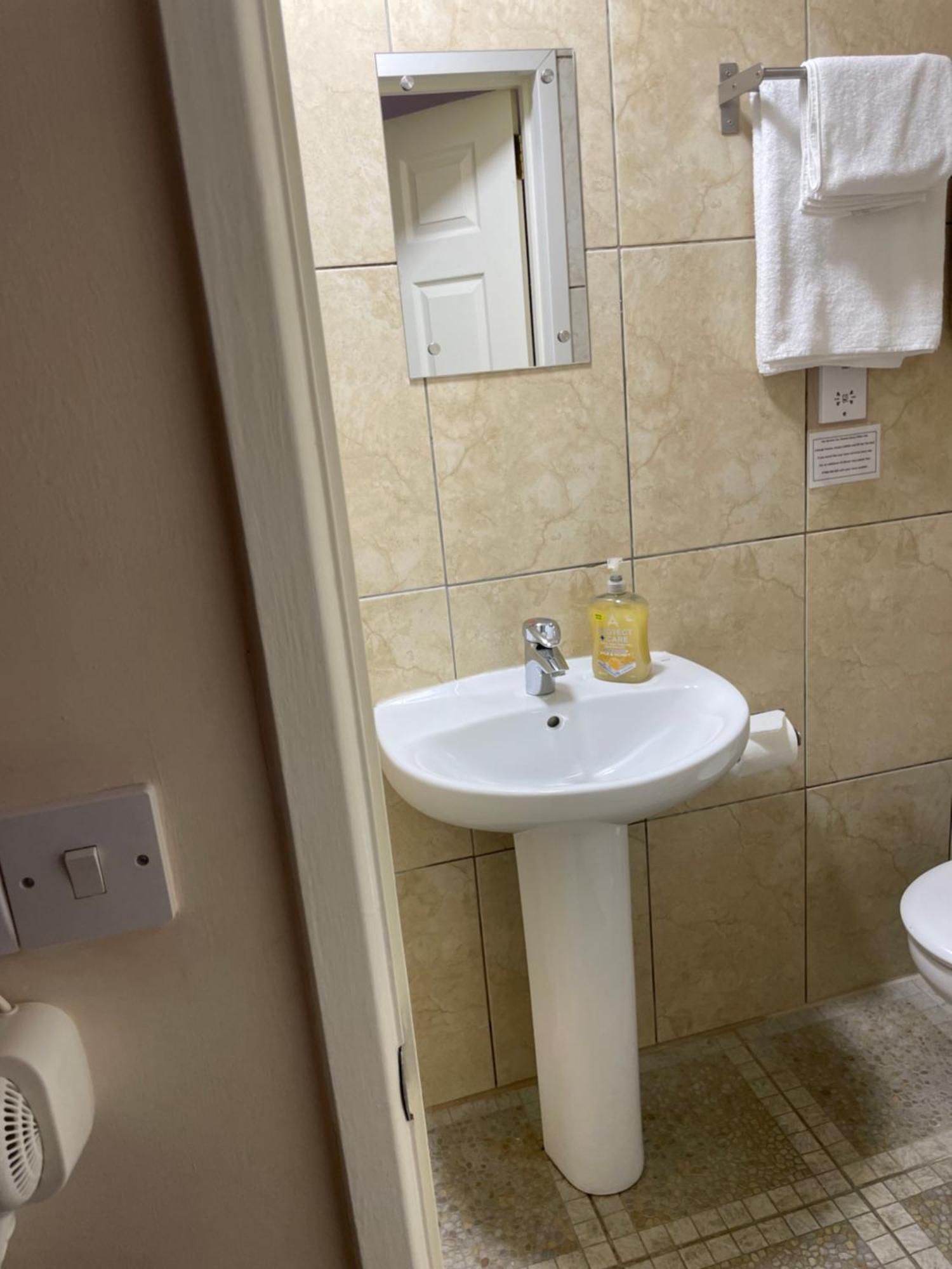 Chambre Double Économique avec Salle de Bains Privative