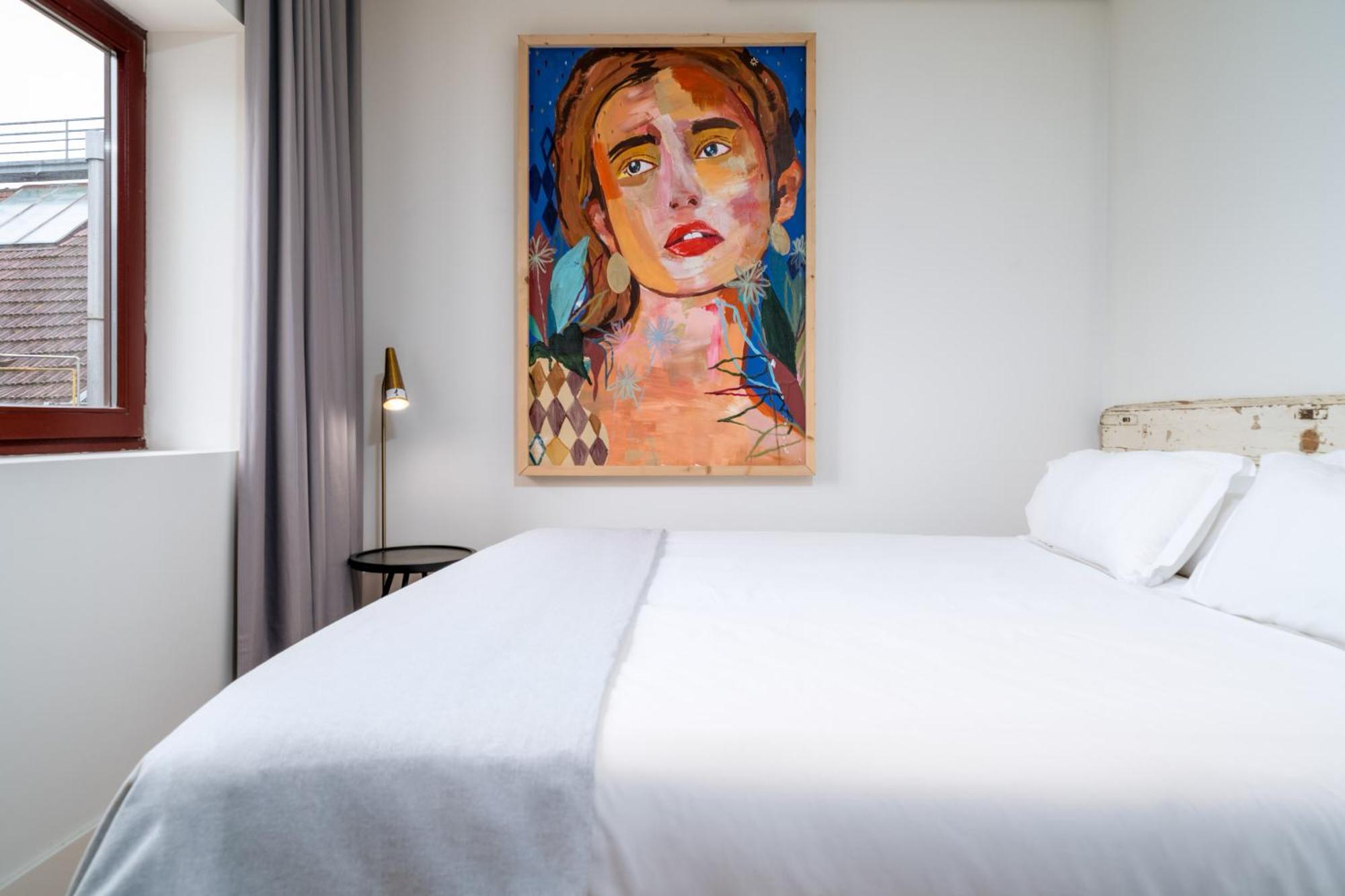 Economy Queen Room