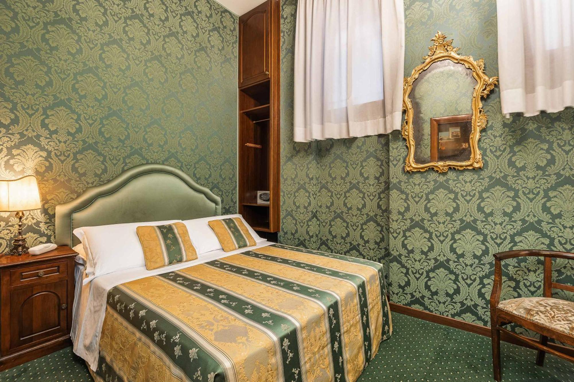 Classic Double or Twin Room,1604071134:JPEG