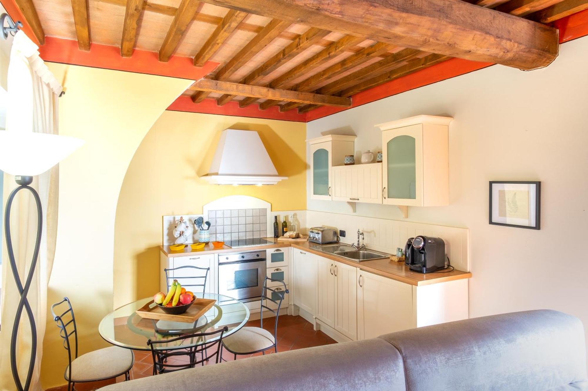 Executive One-Bedroom Apartment Terrace Garden View