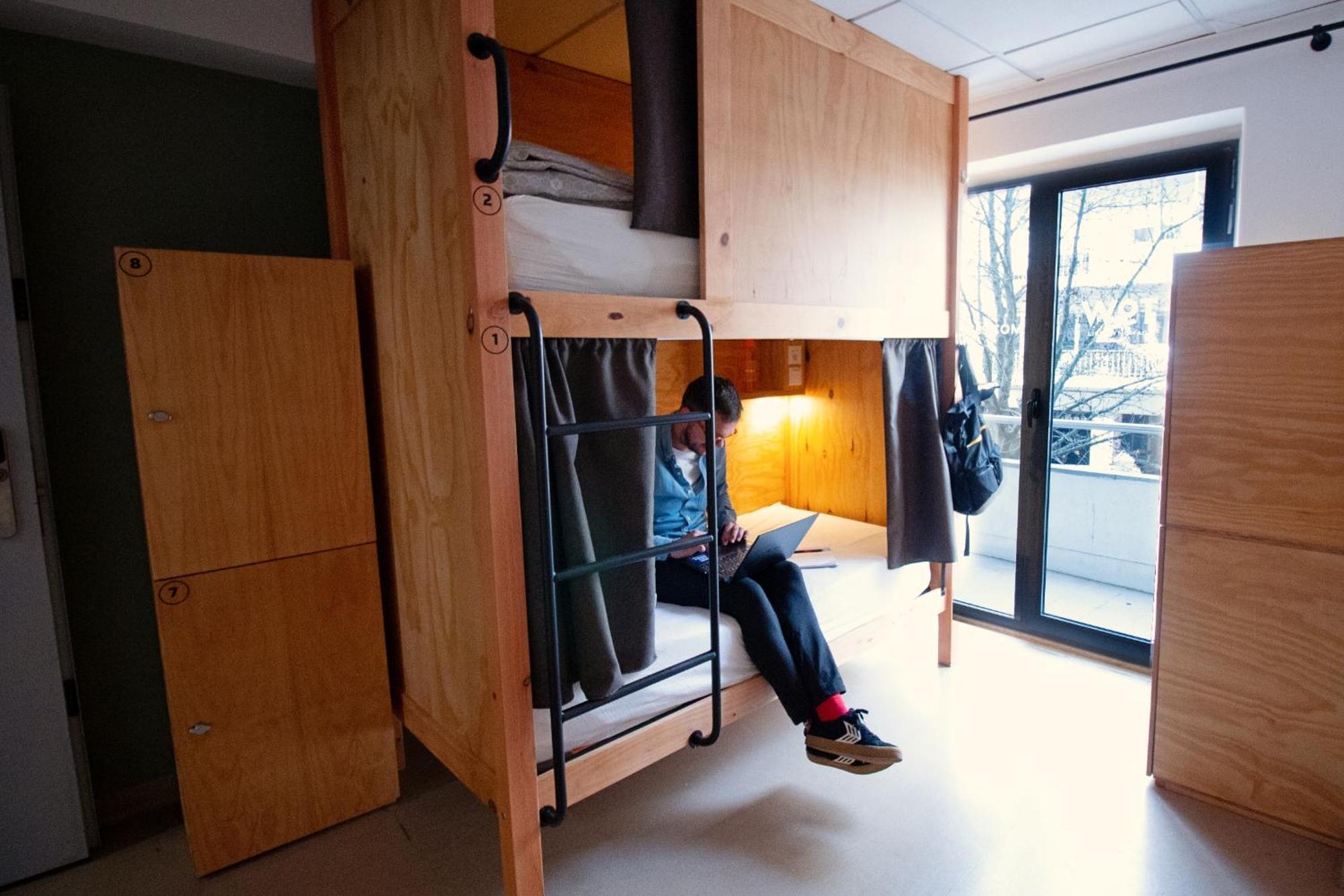 Bett im 8-Bett-Schlafsaal