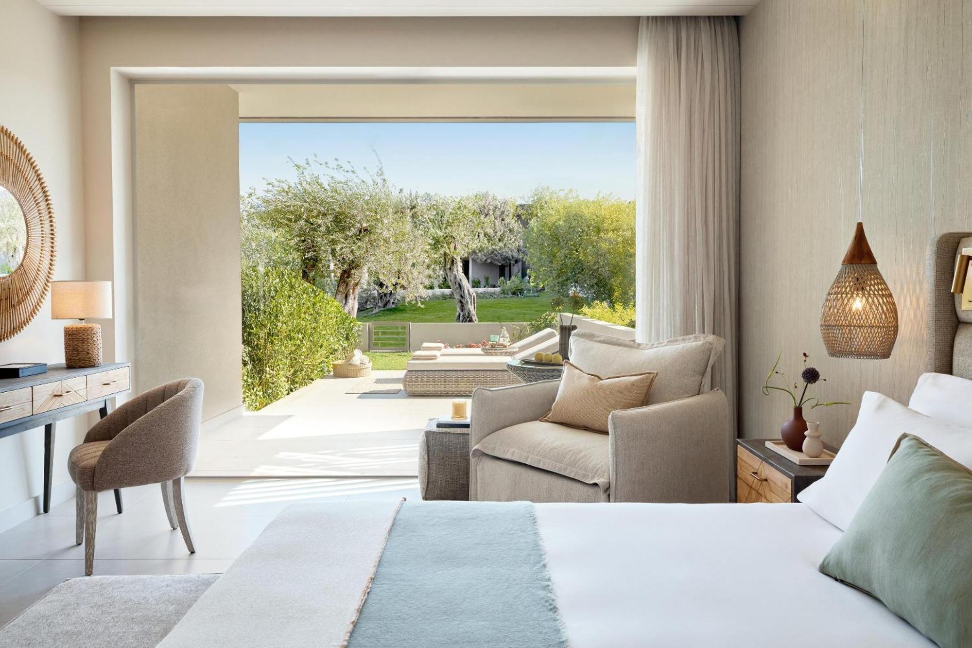 Superior Double Room Private Garden Garden View
