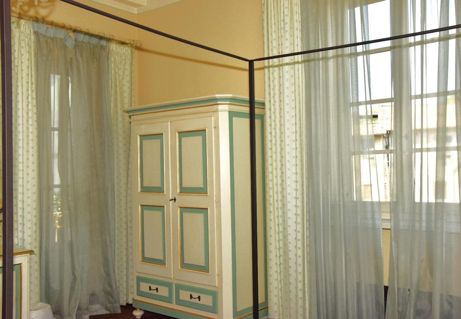 Suite Annex