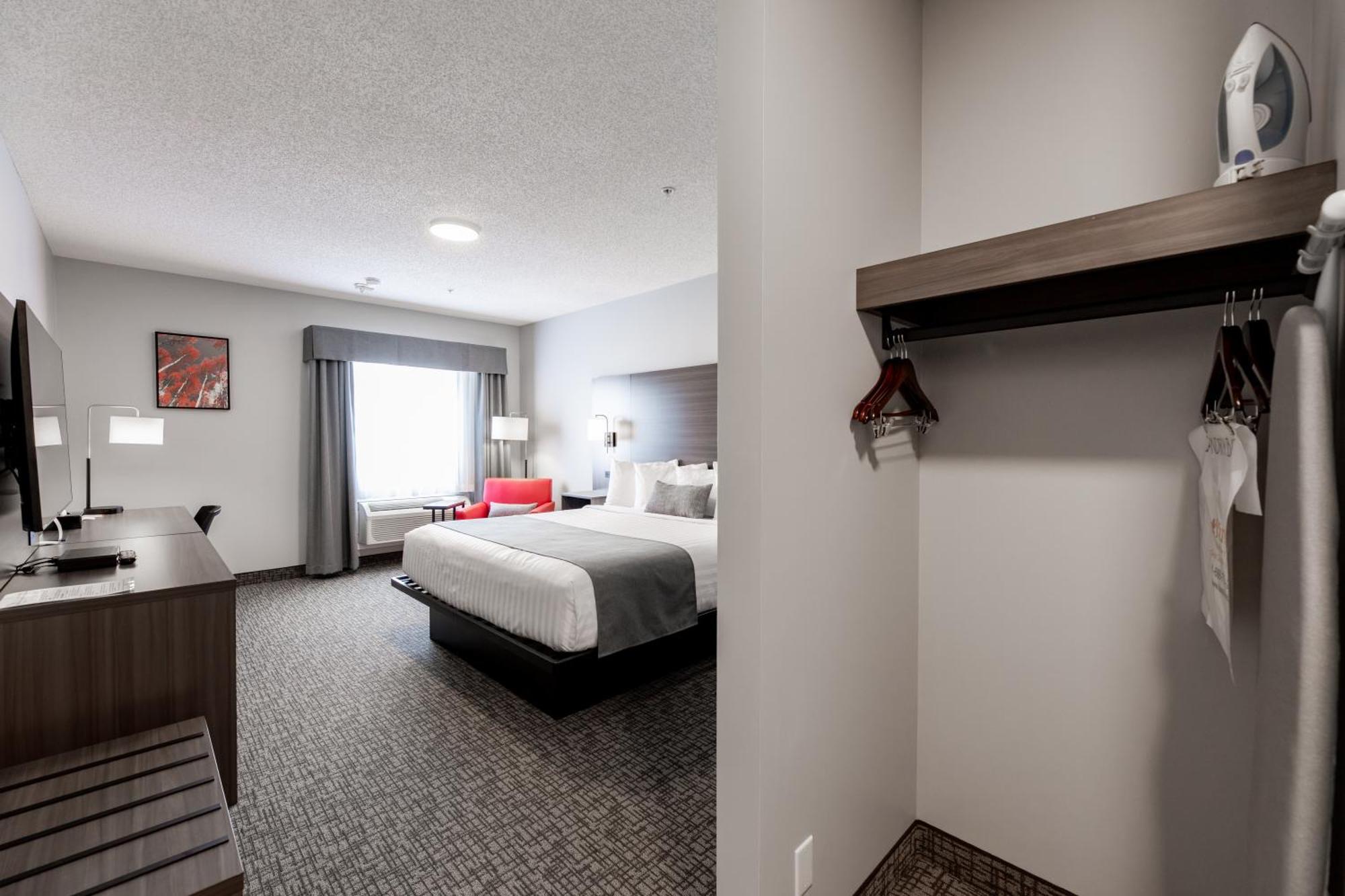 Executive King Room Interior Access