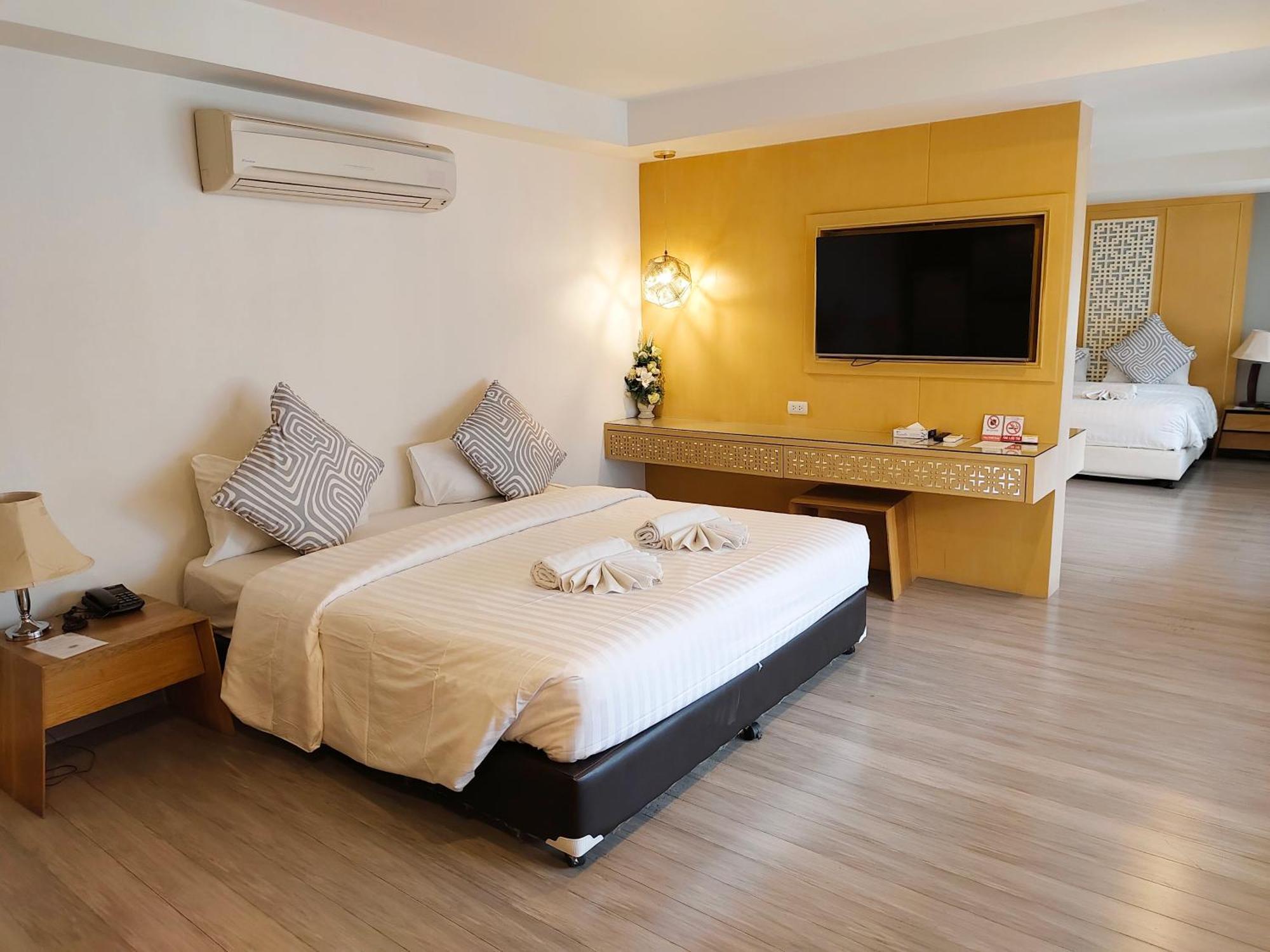 Executive Suite
