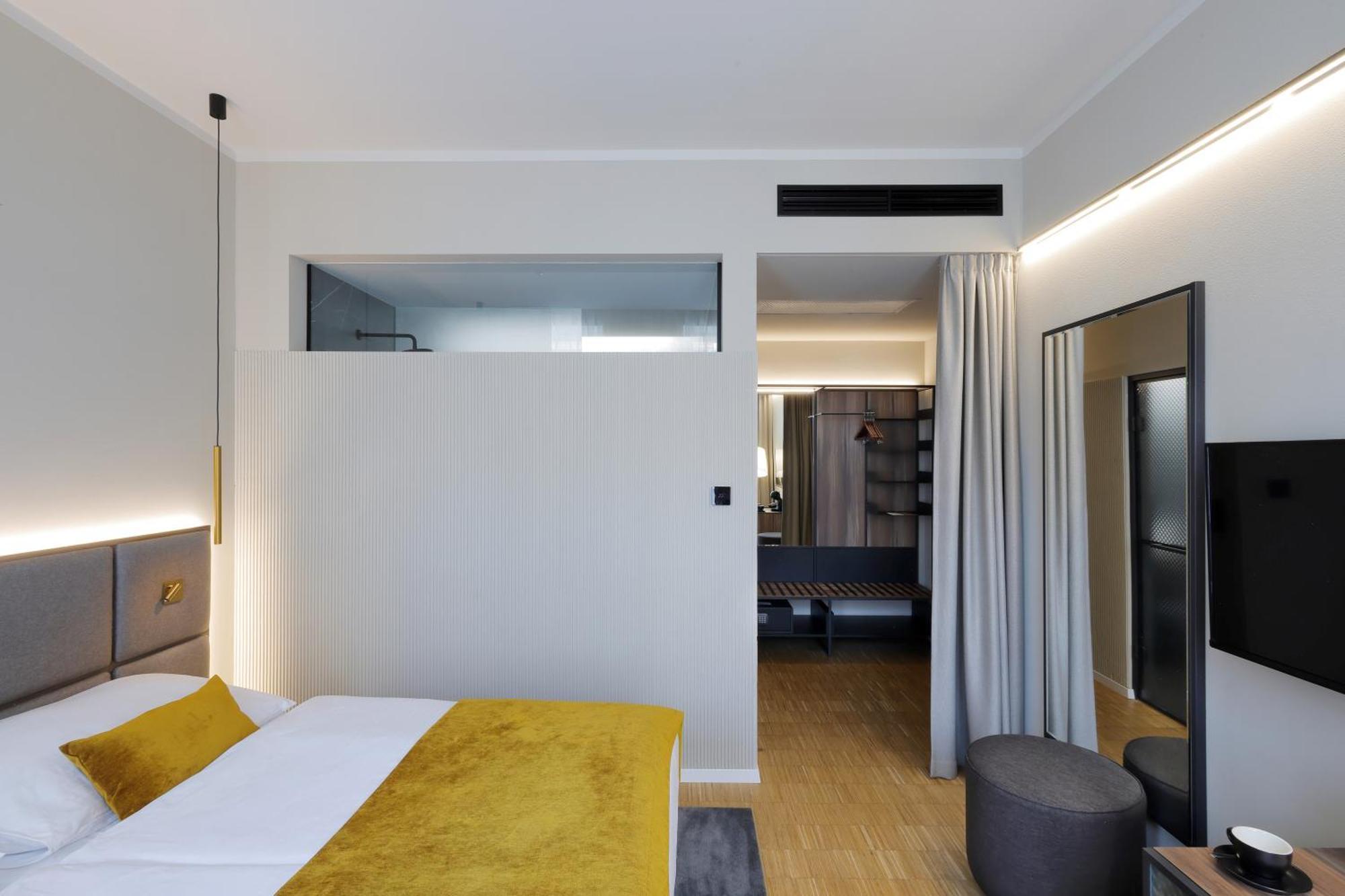 Comfort Double or Twin Room